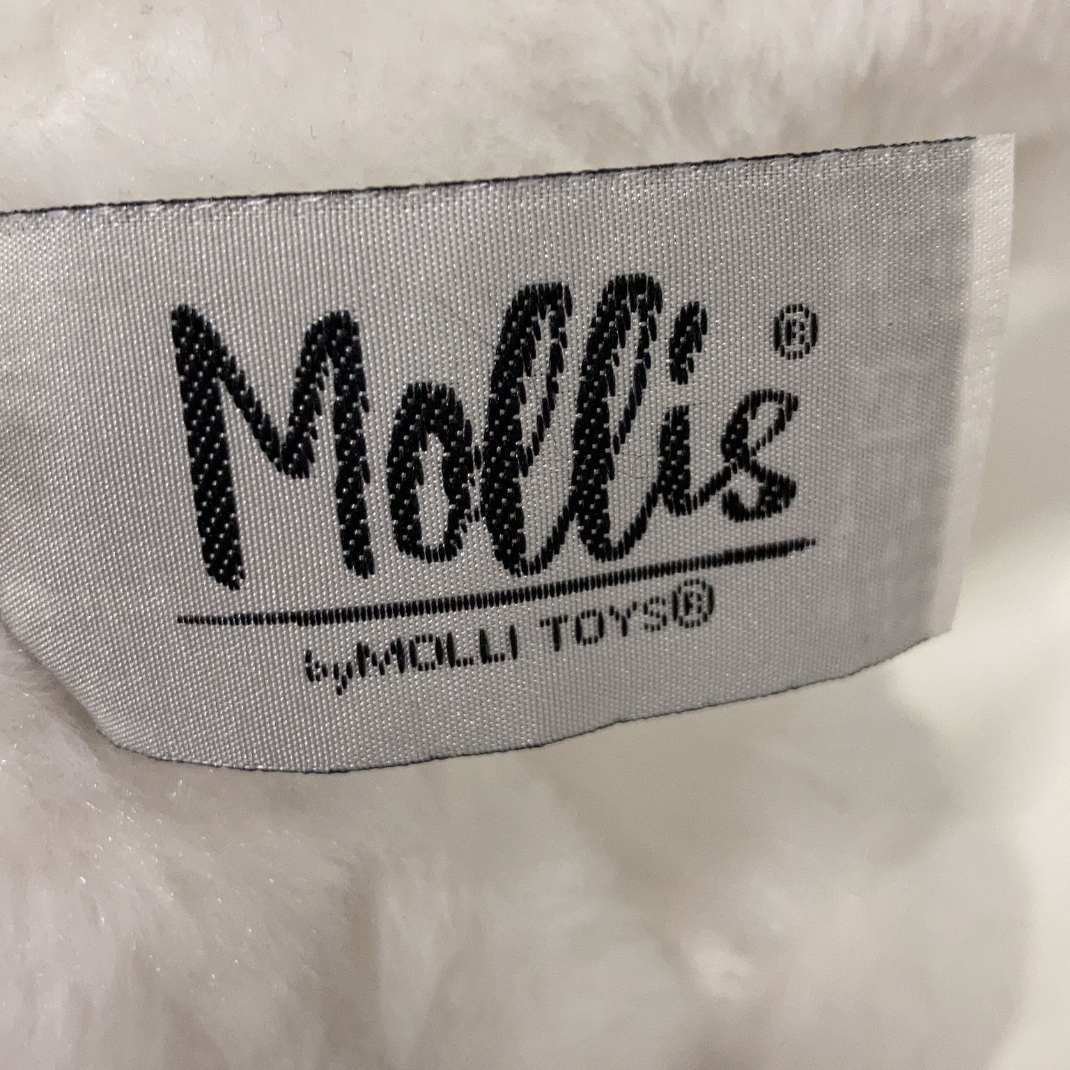 Mollis