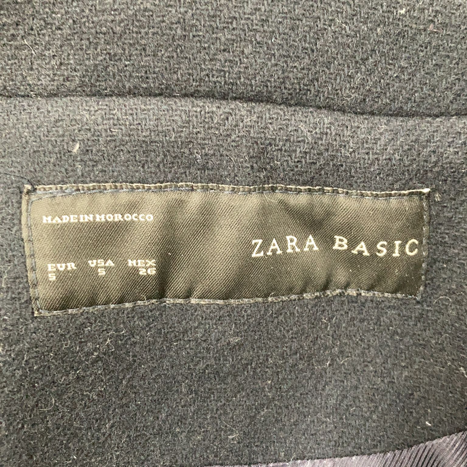 Zara Basic