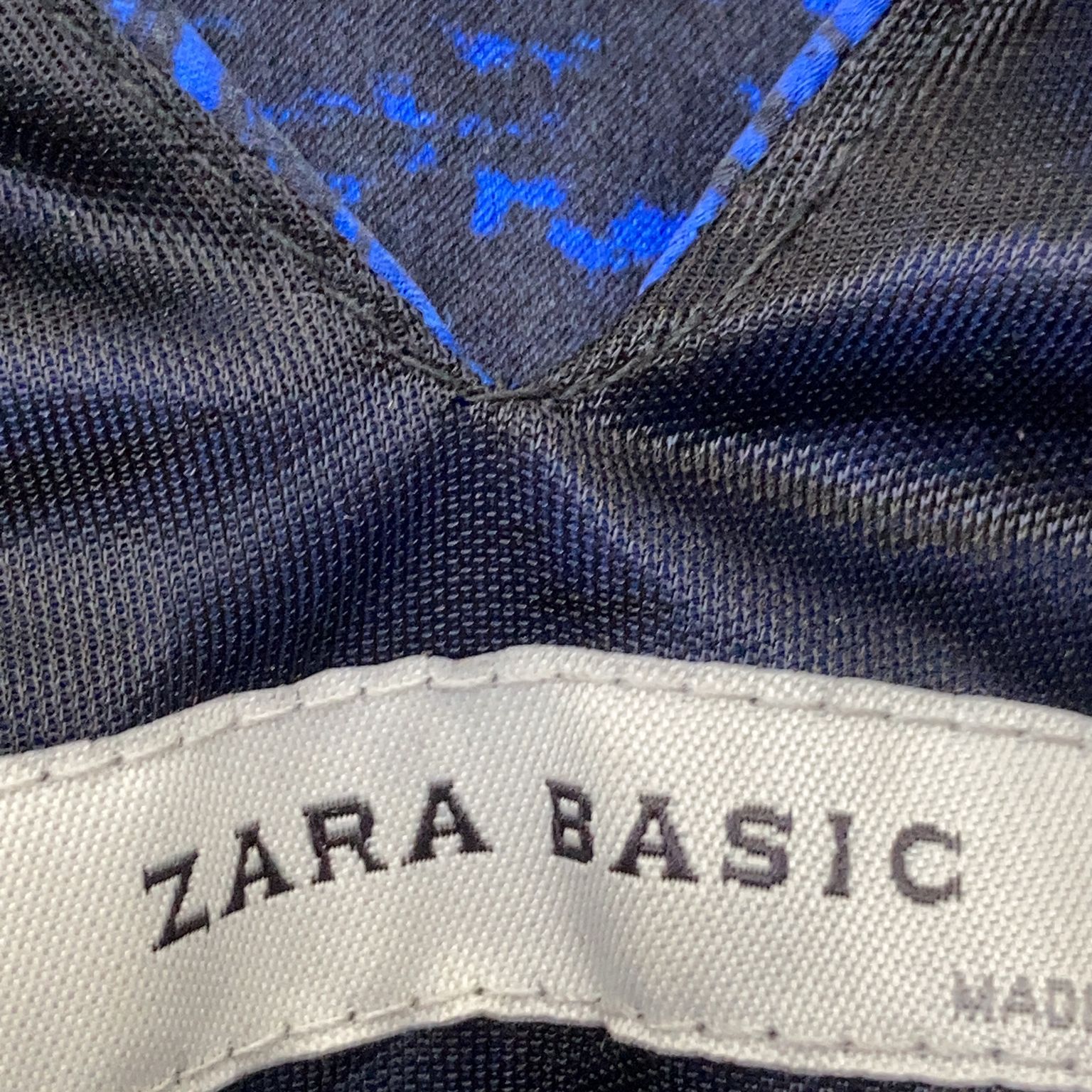 Zara Basic