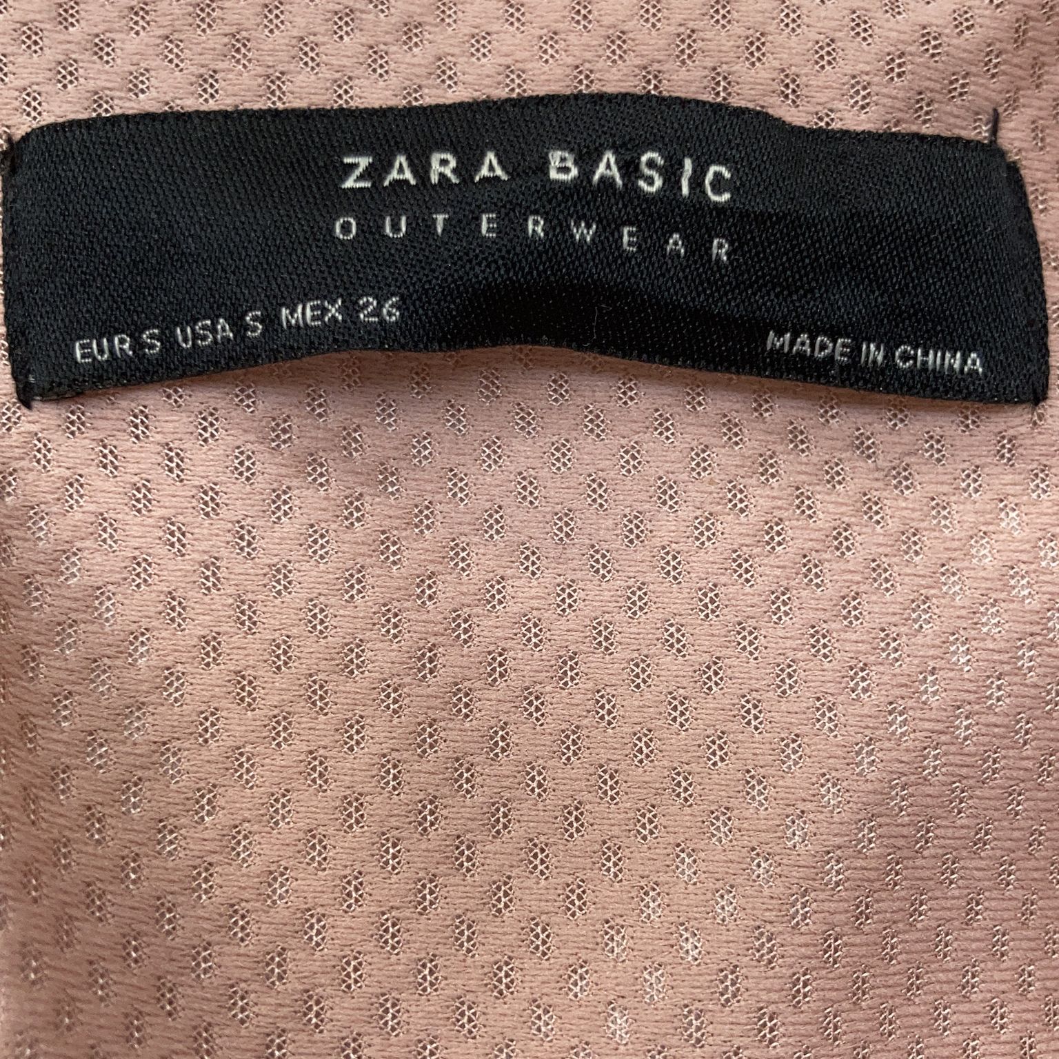 Zara Basic