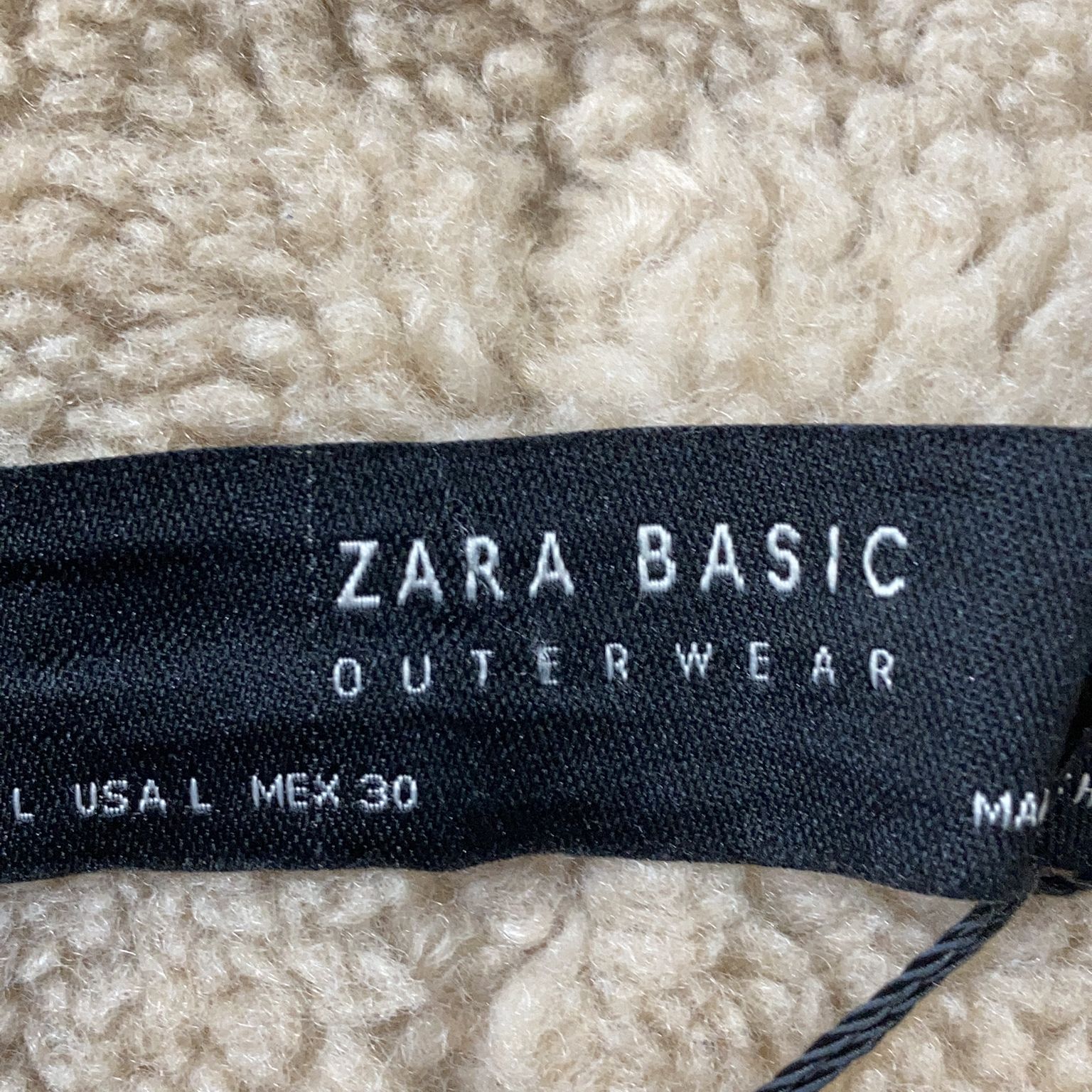 Zara Basic