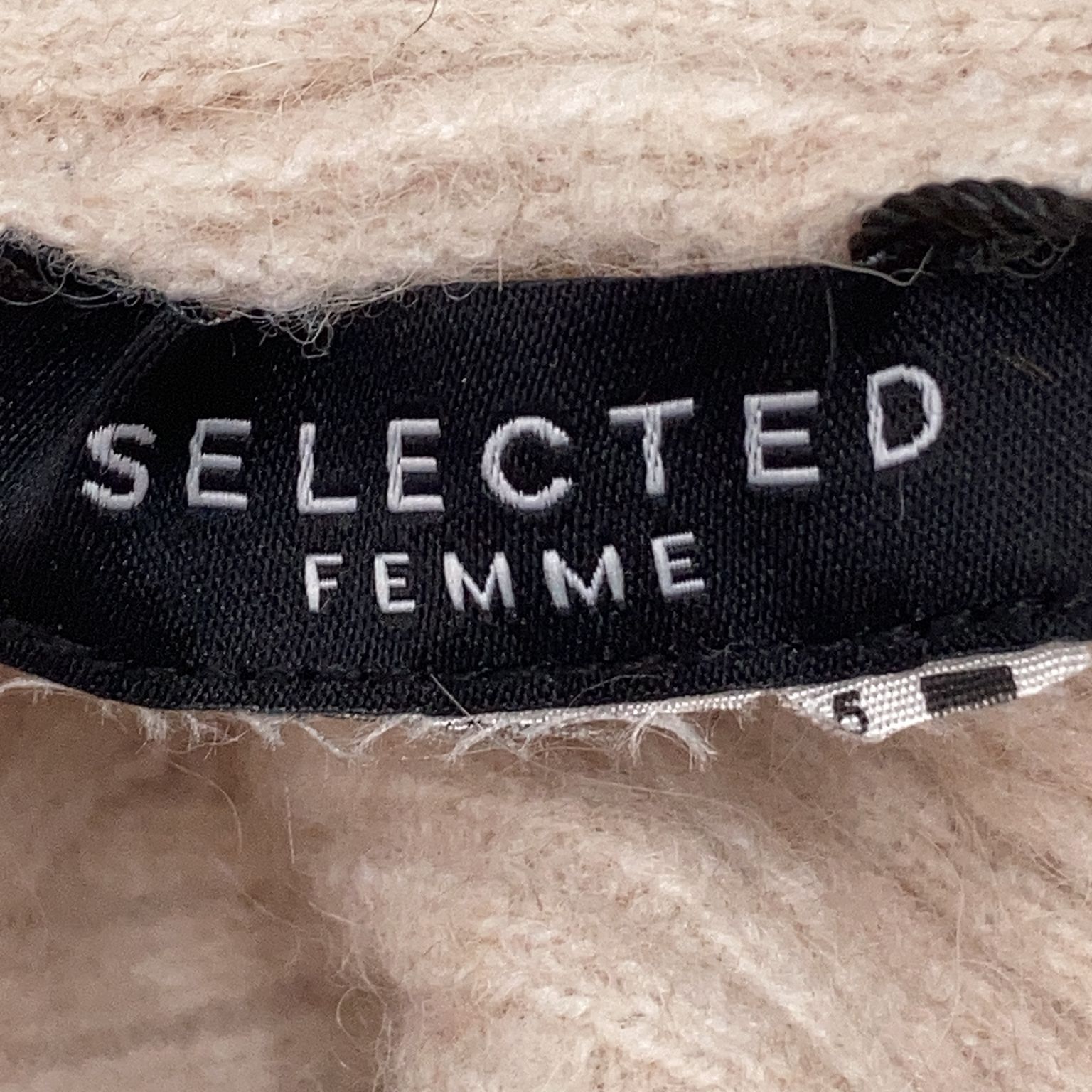 Selected Femme