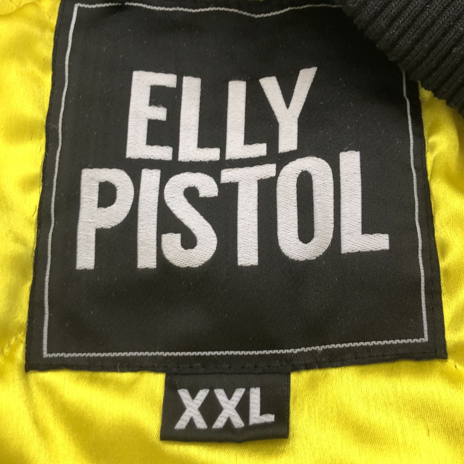 Elly Pistol