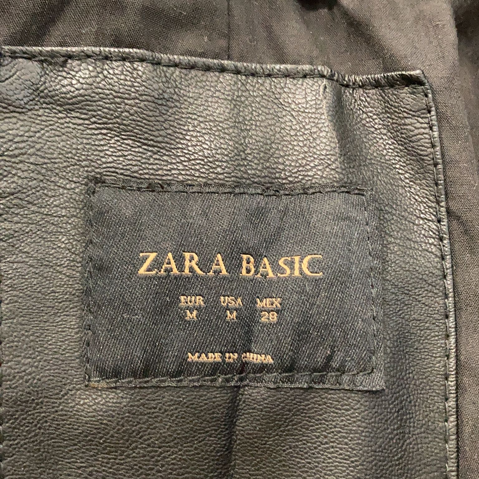 Zara Basic