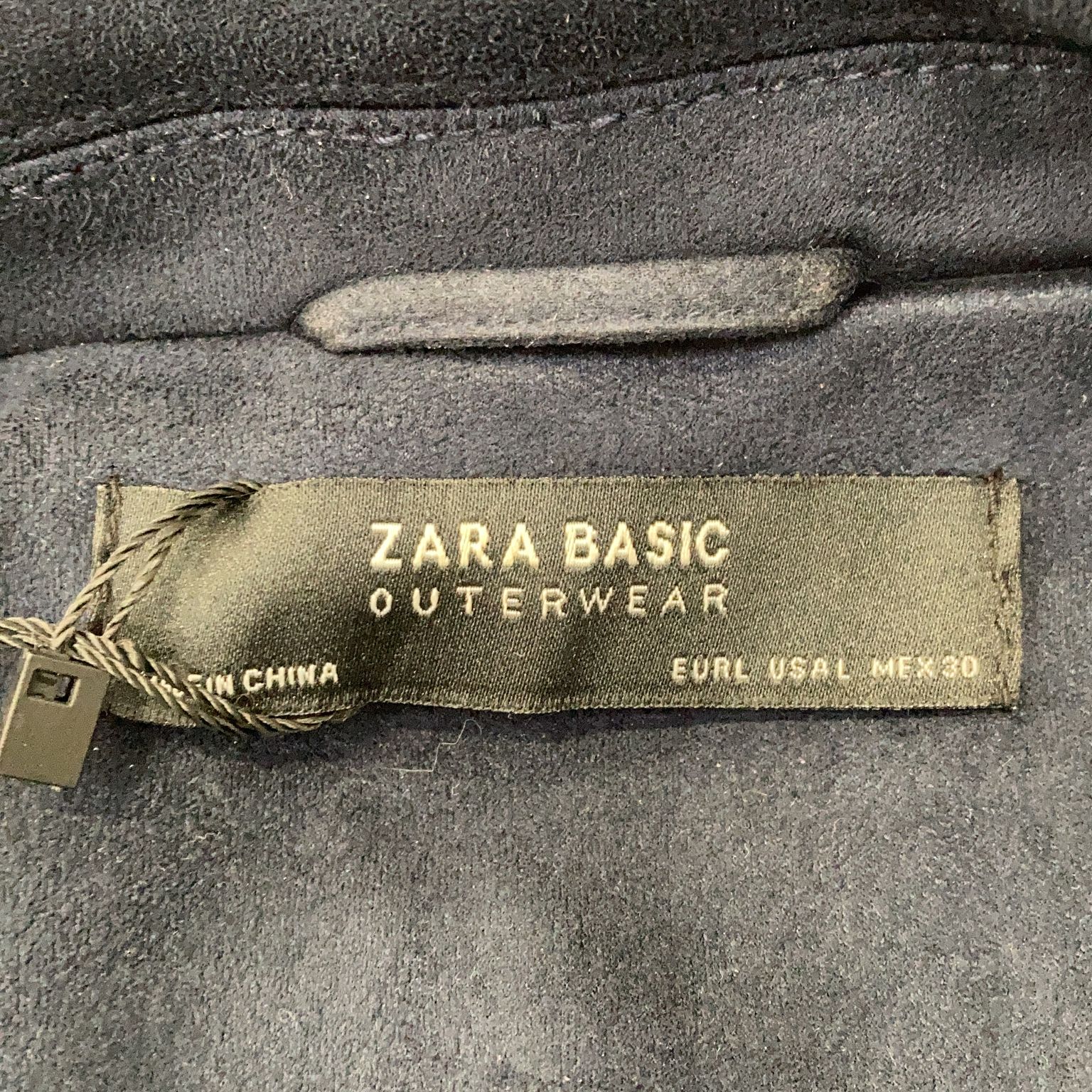 Zara Basic