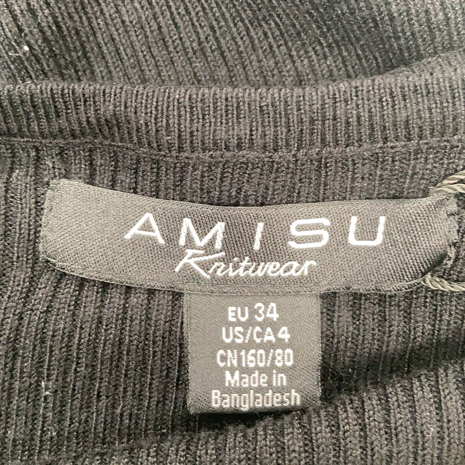 Amisu Knitwear