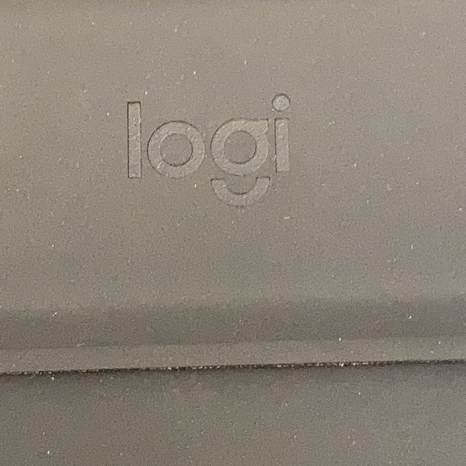 Logi