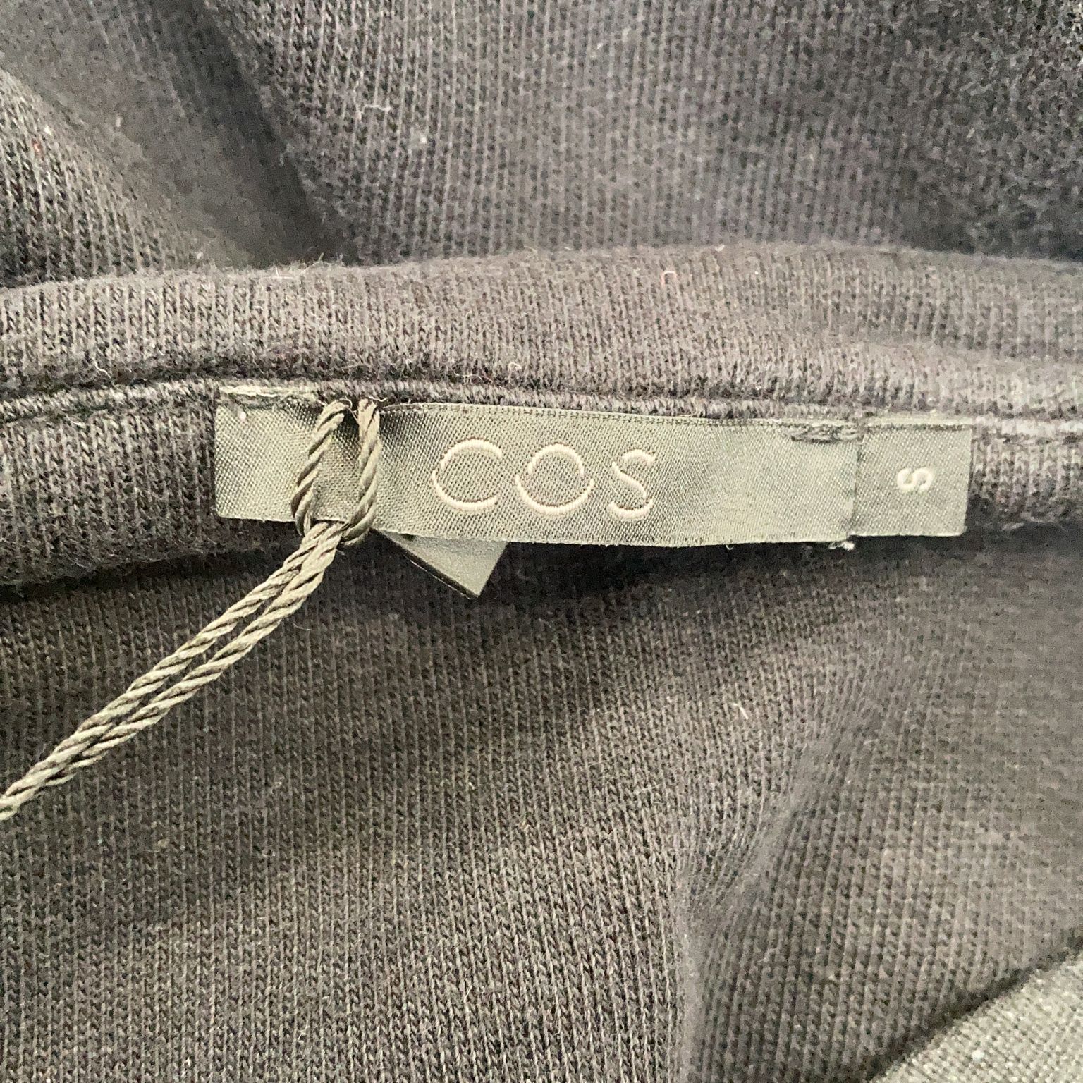 COS