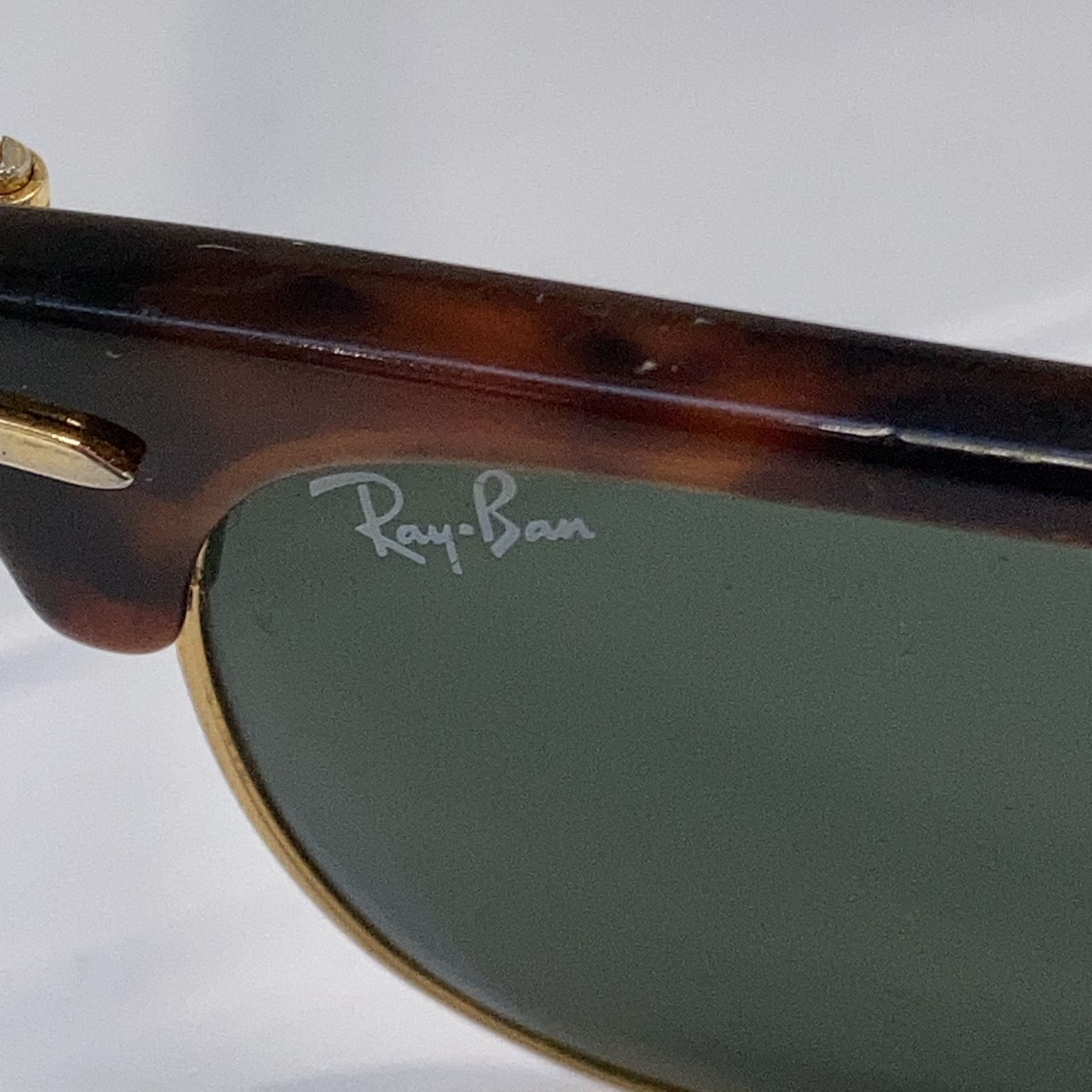 Ray-Ban