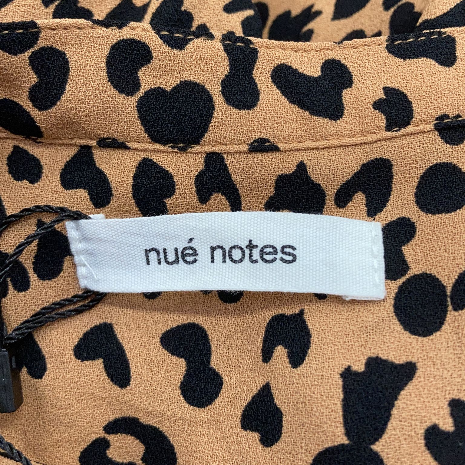 Nué Notes