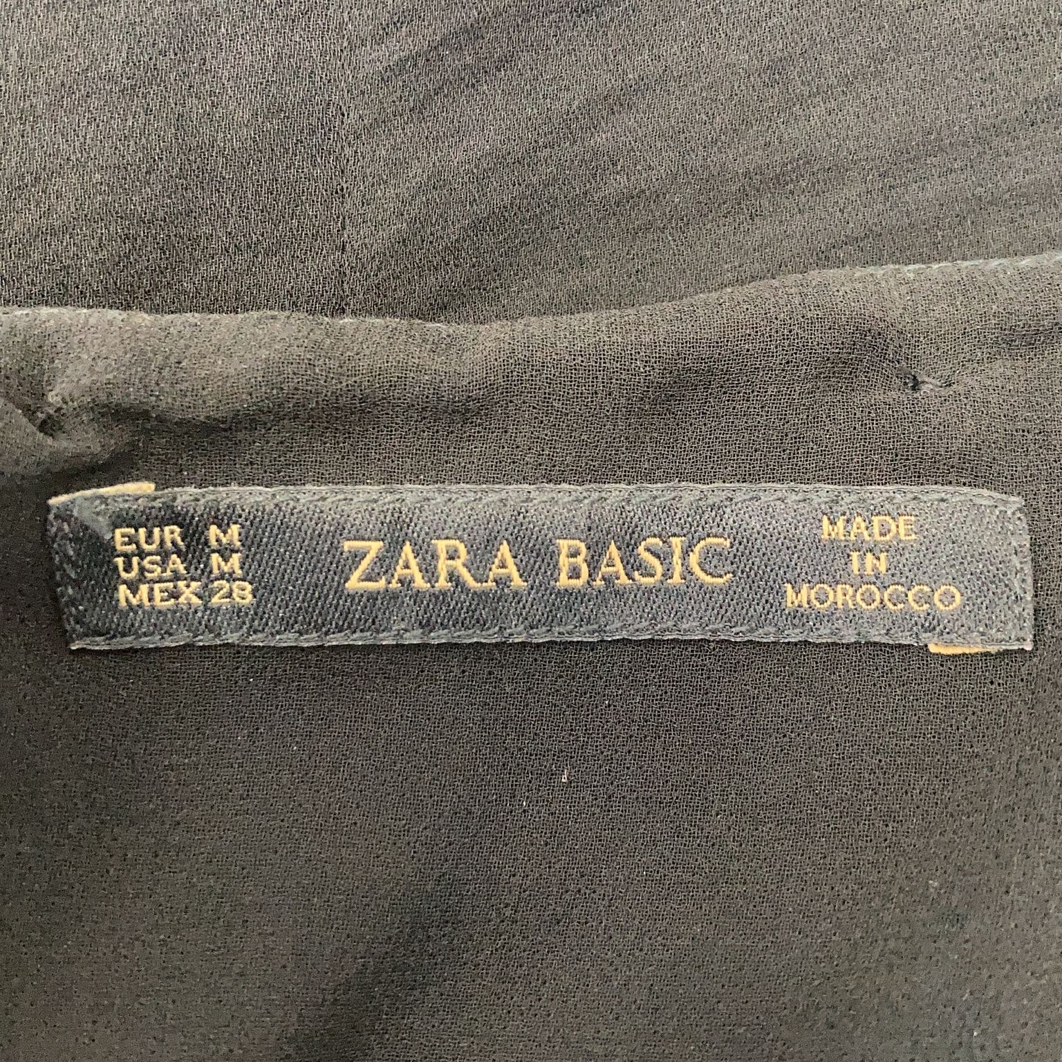 Zara Basic