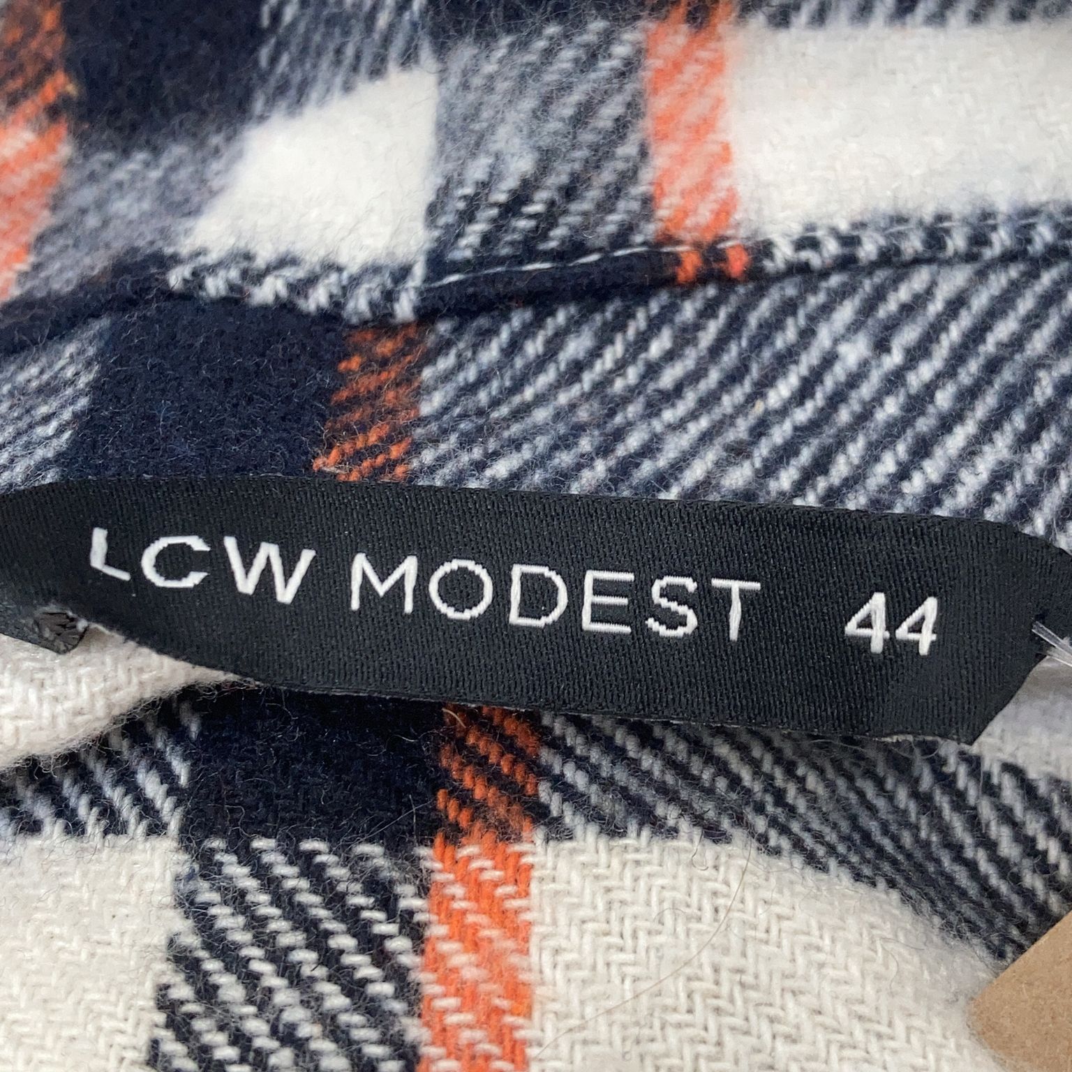 LCW Modest