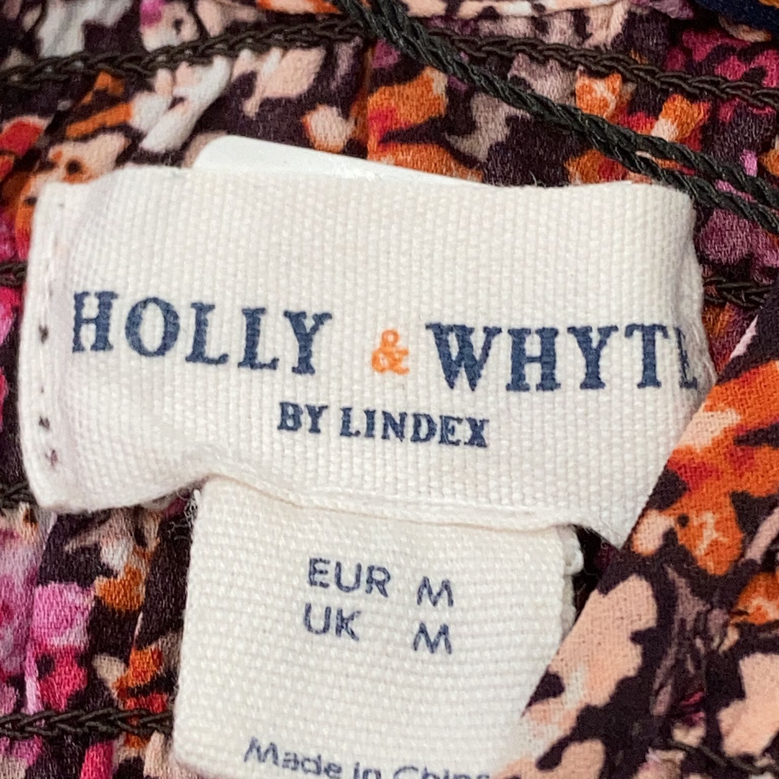 Holly  Whyte by Lindex