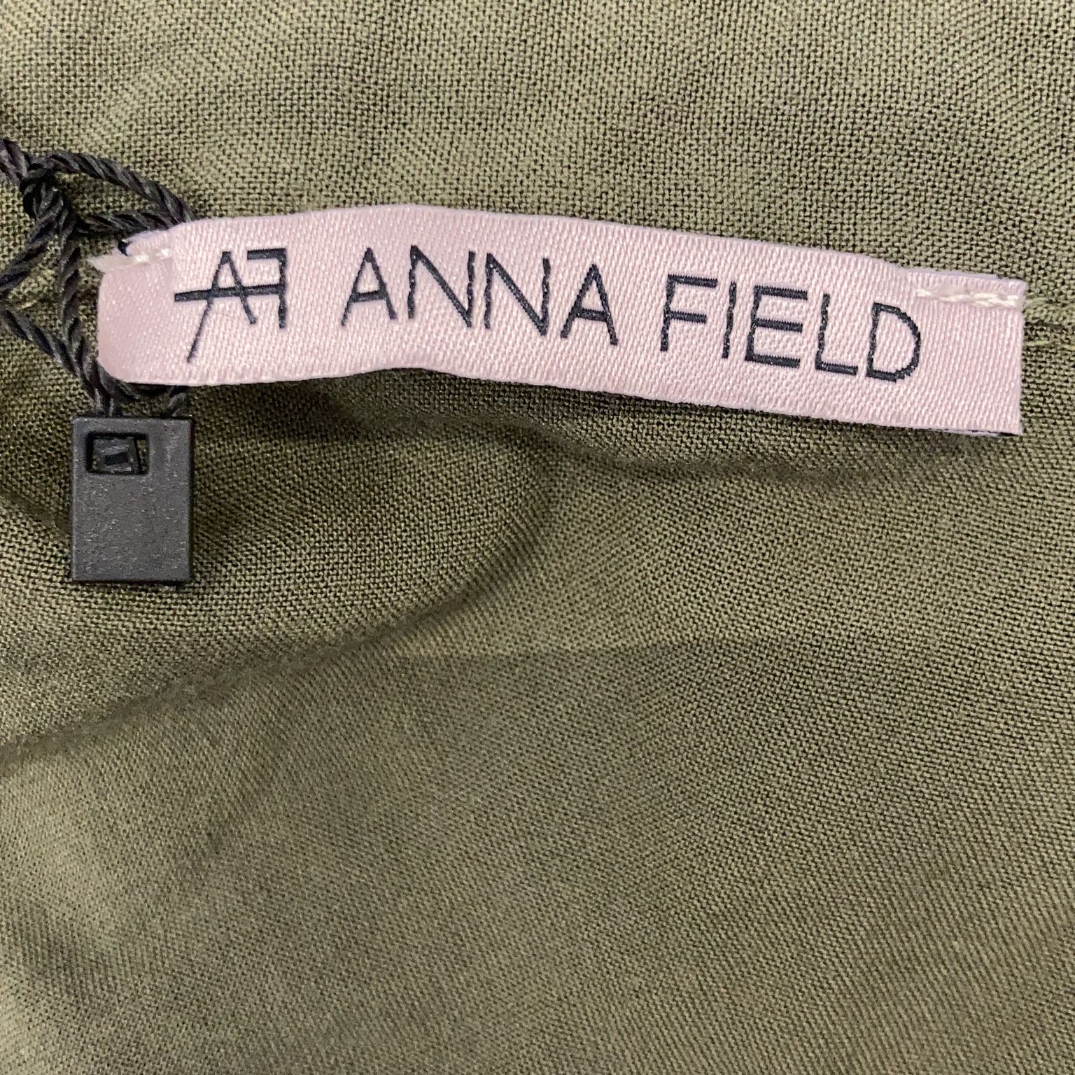 Anna Field