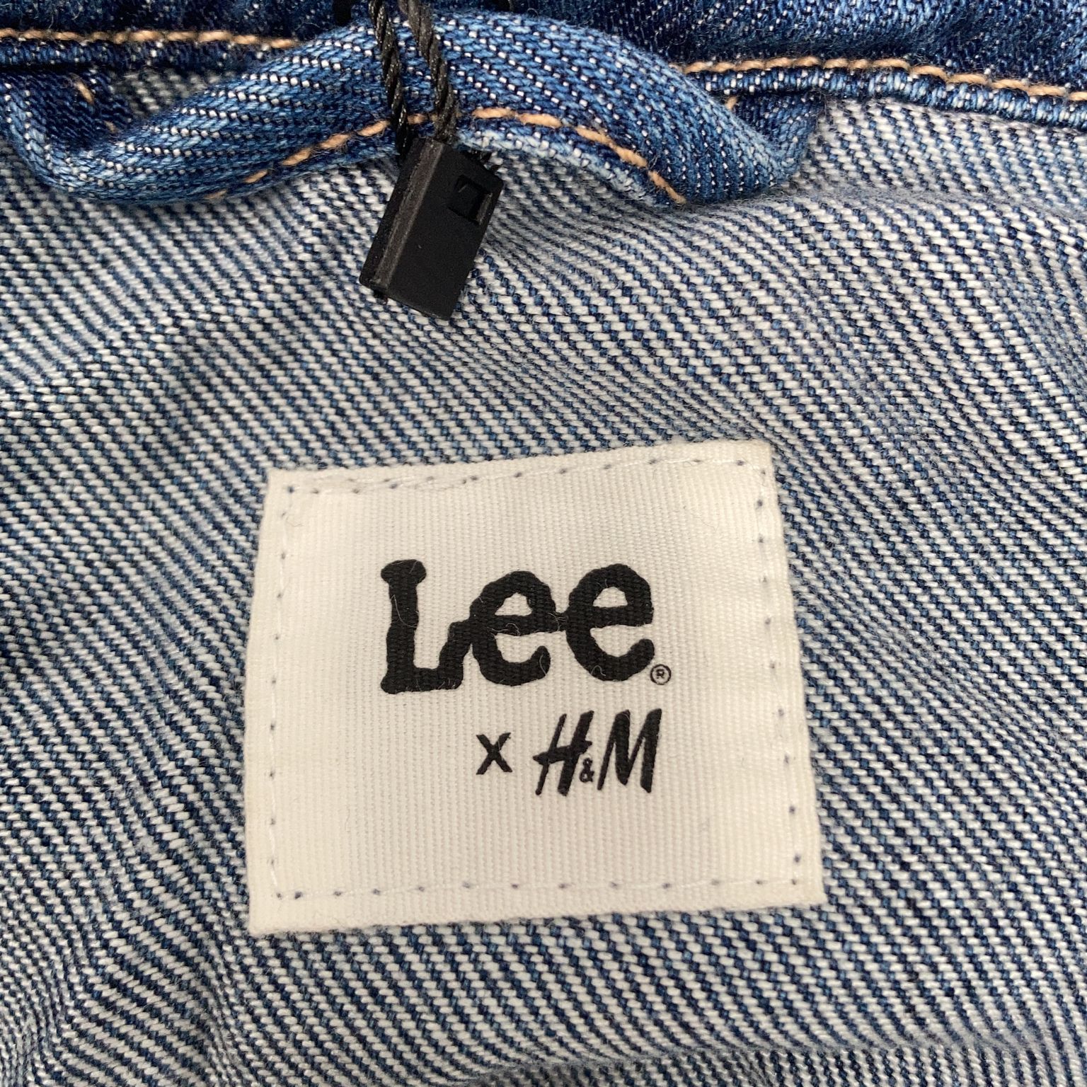 Lee x HM