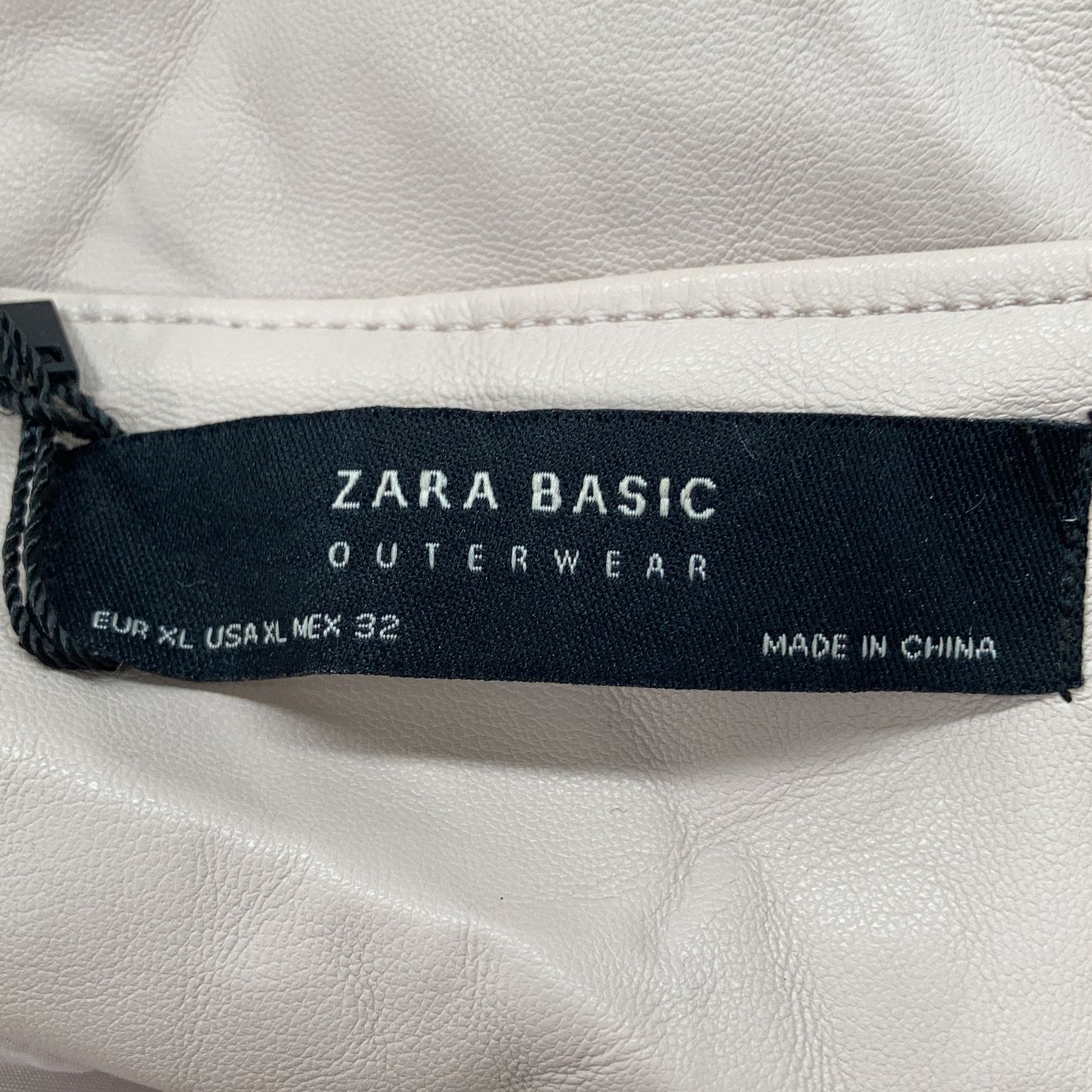 Zara Basic