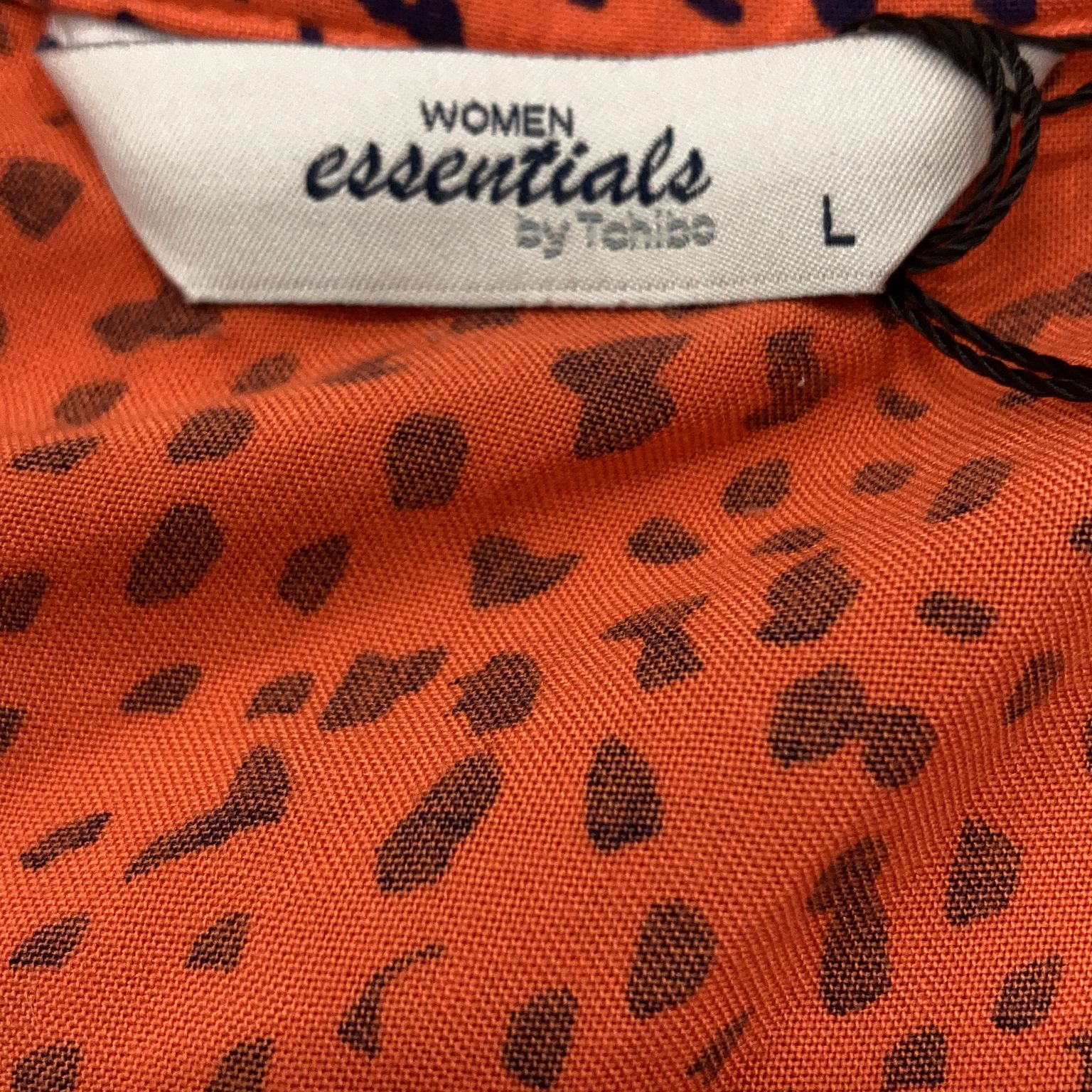 Women Essentials by Tchibo