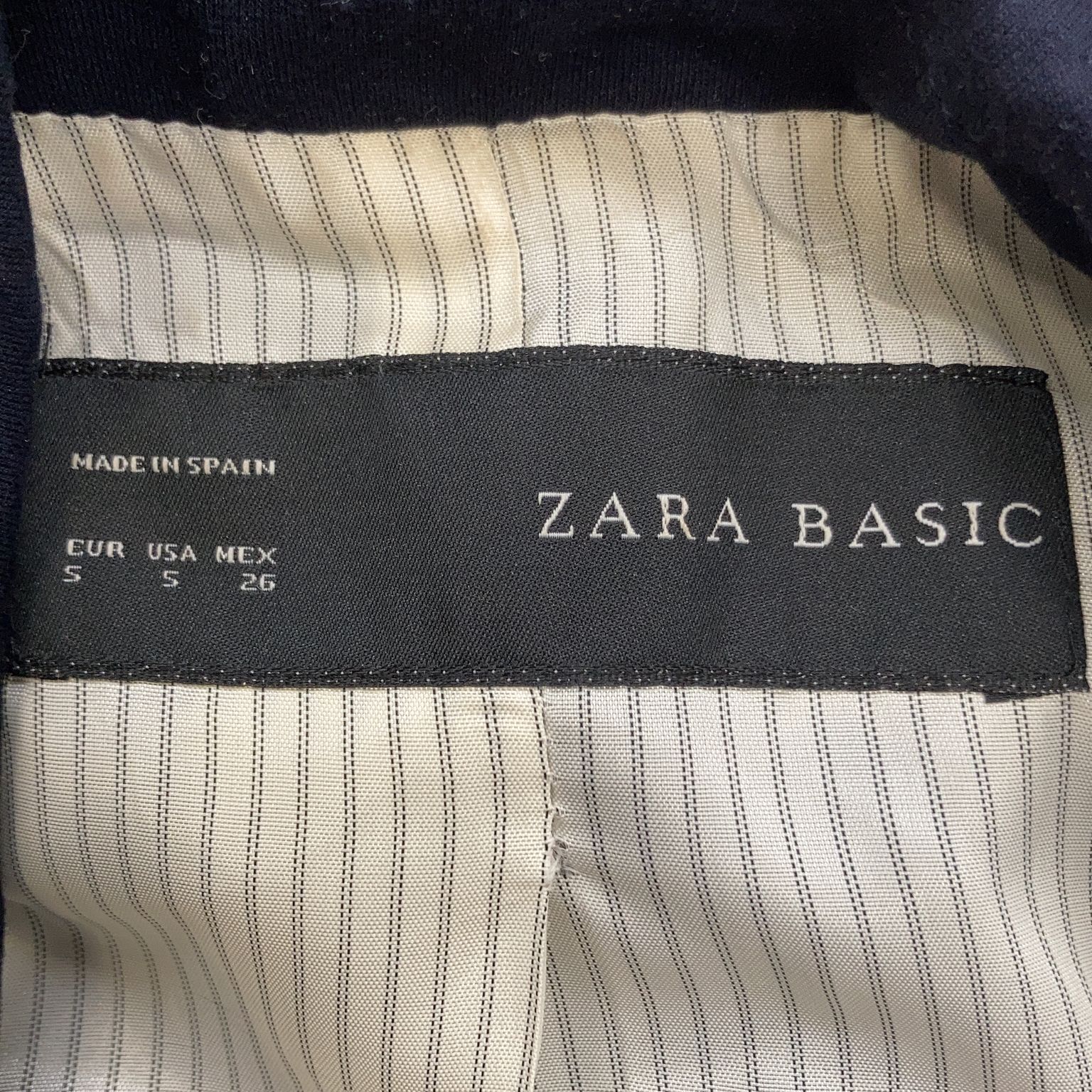 Zara Basic