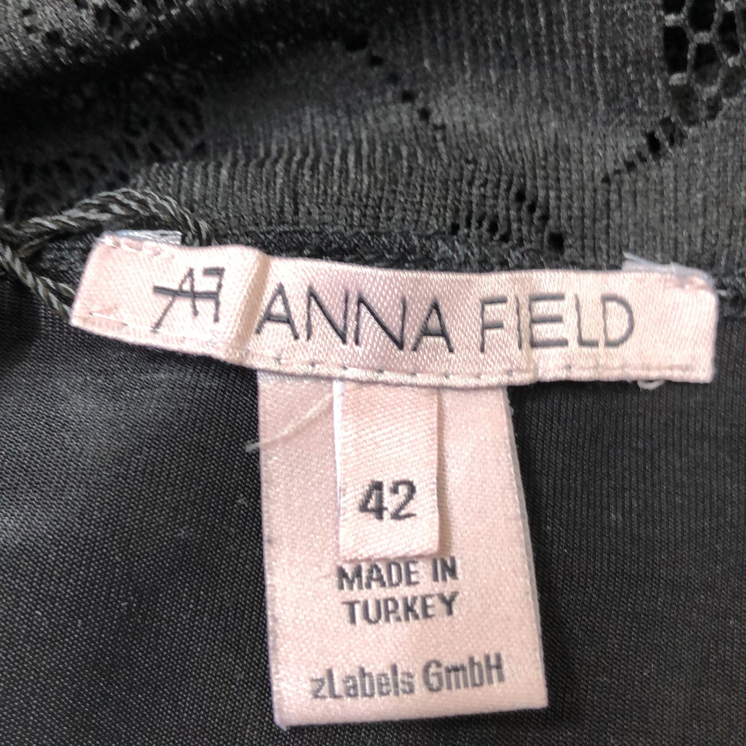 Anna Field