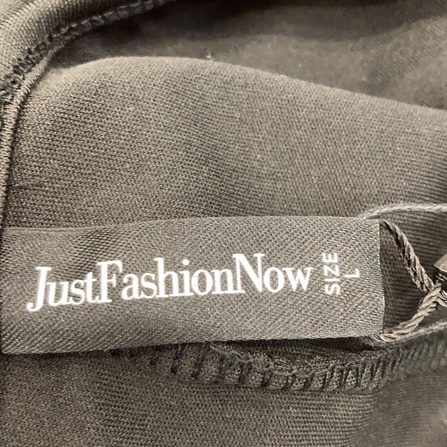 JustFashionNow