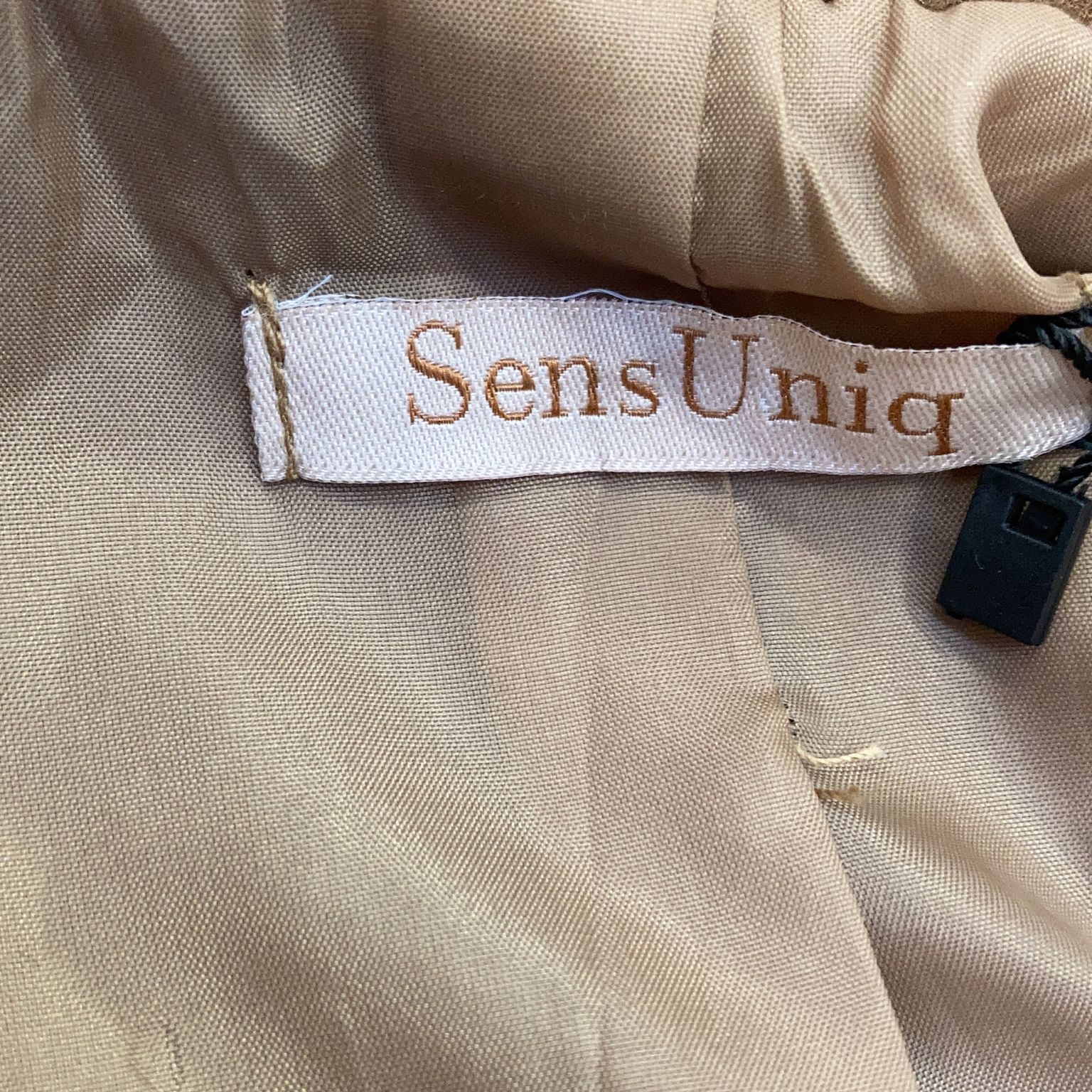 Sens Uniq