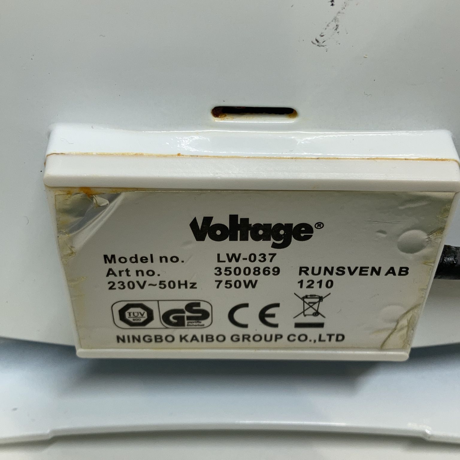 Voltage