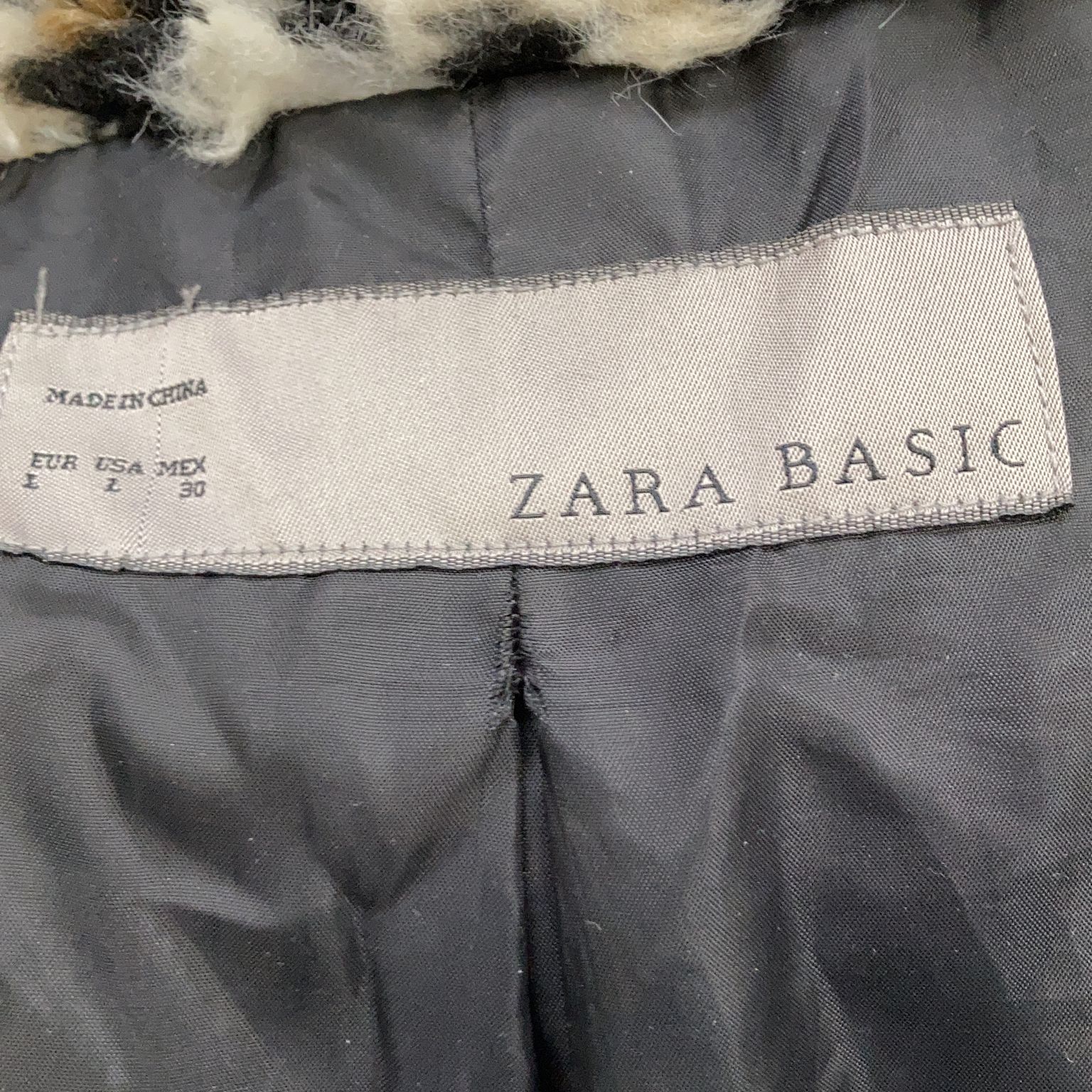 Zara Basic