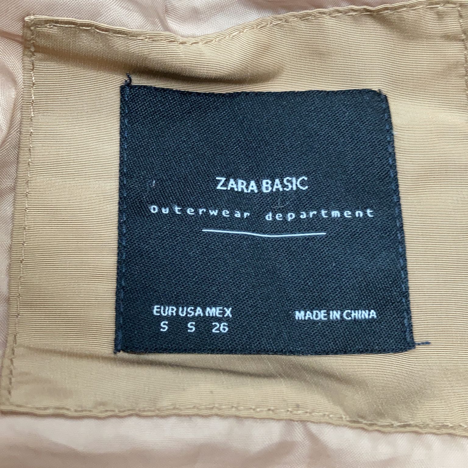 Zara Basic