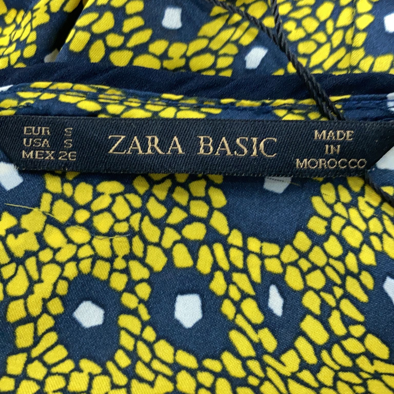 Zara Basic