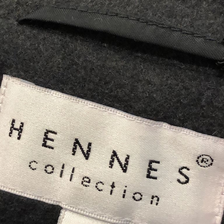 Hennes Collection