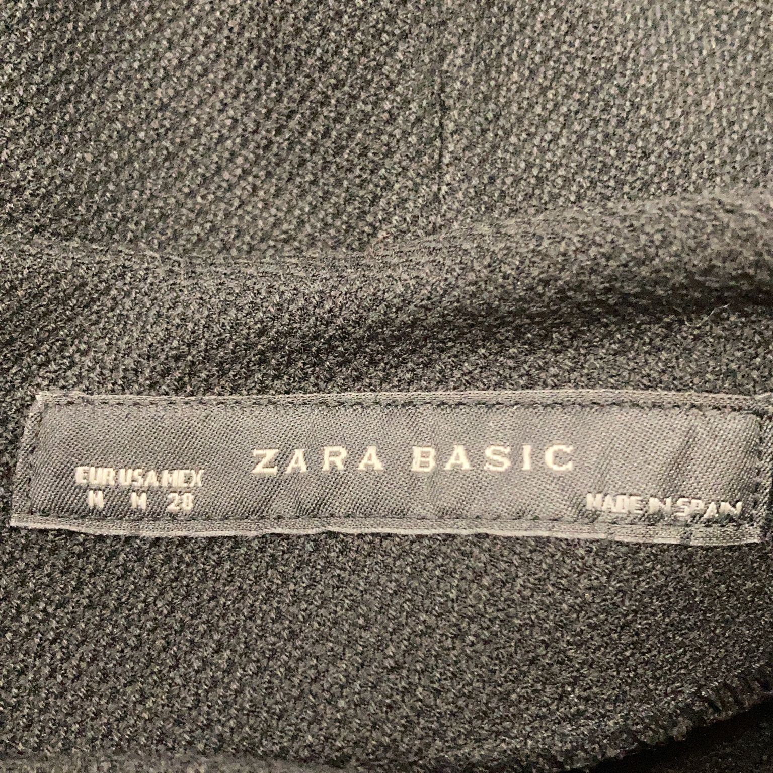 Zara Basic