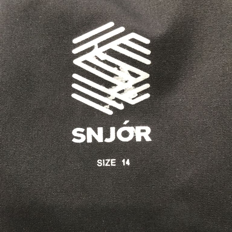 Snjór