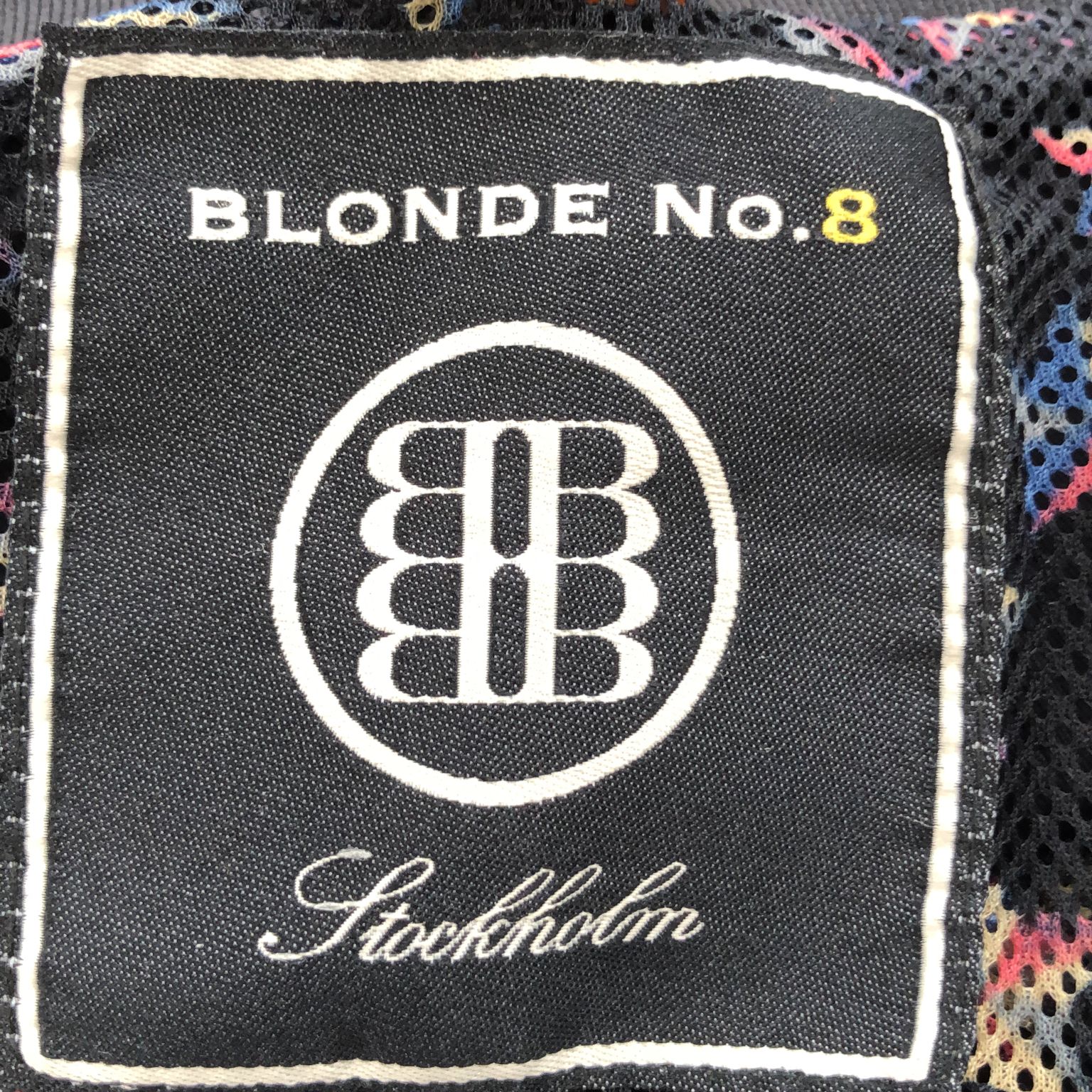 Blonde No8