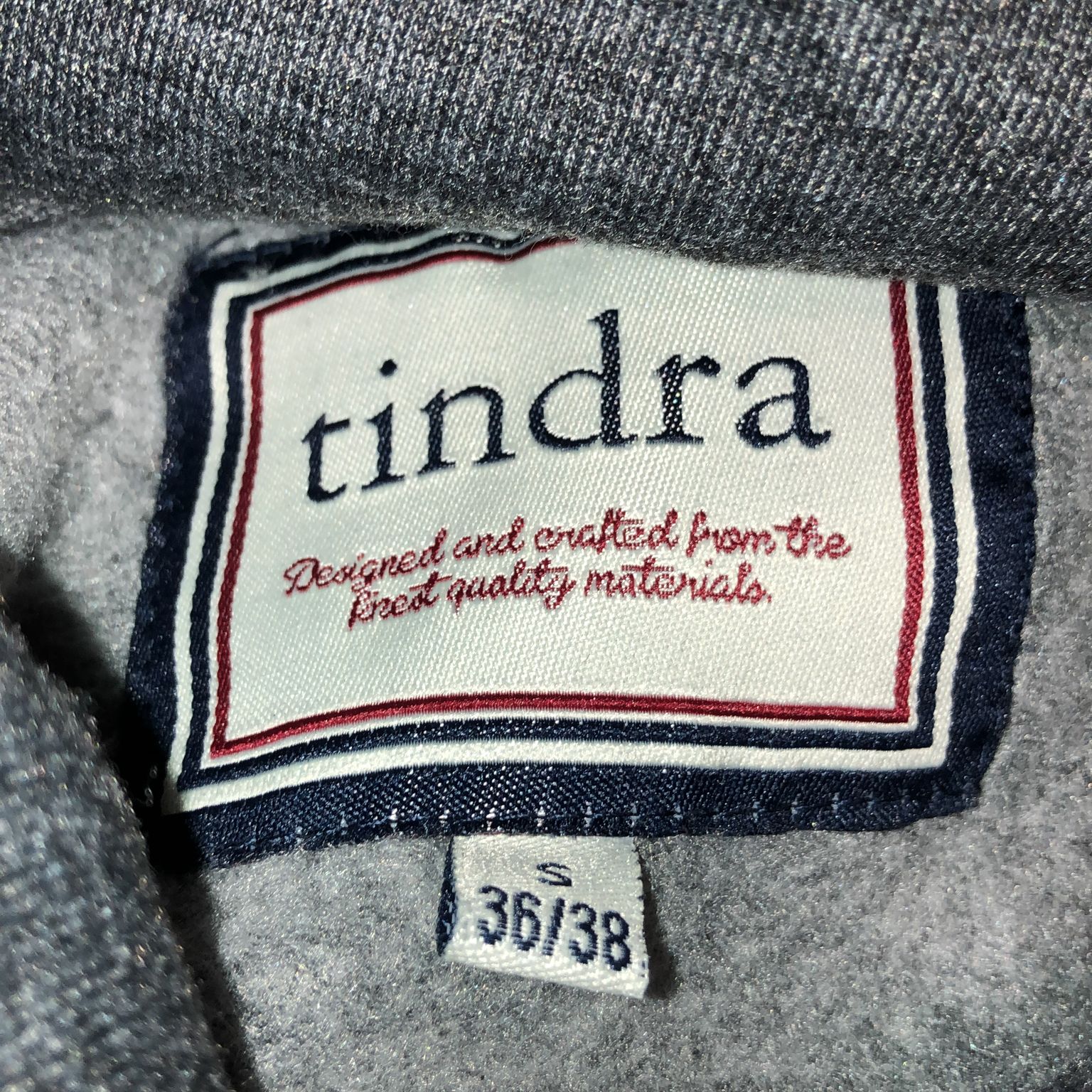 Tindra