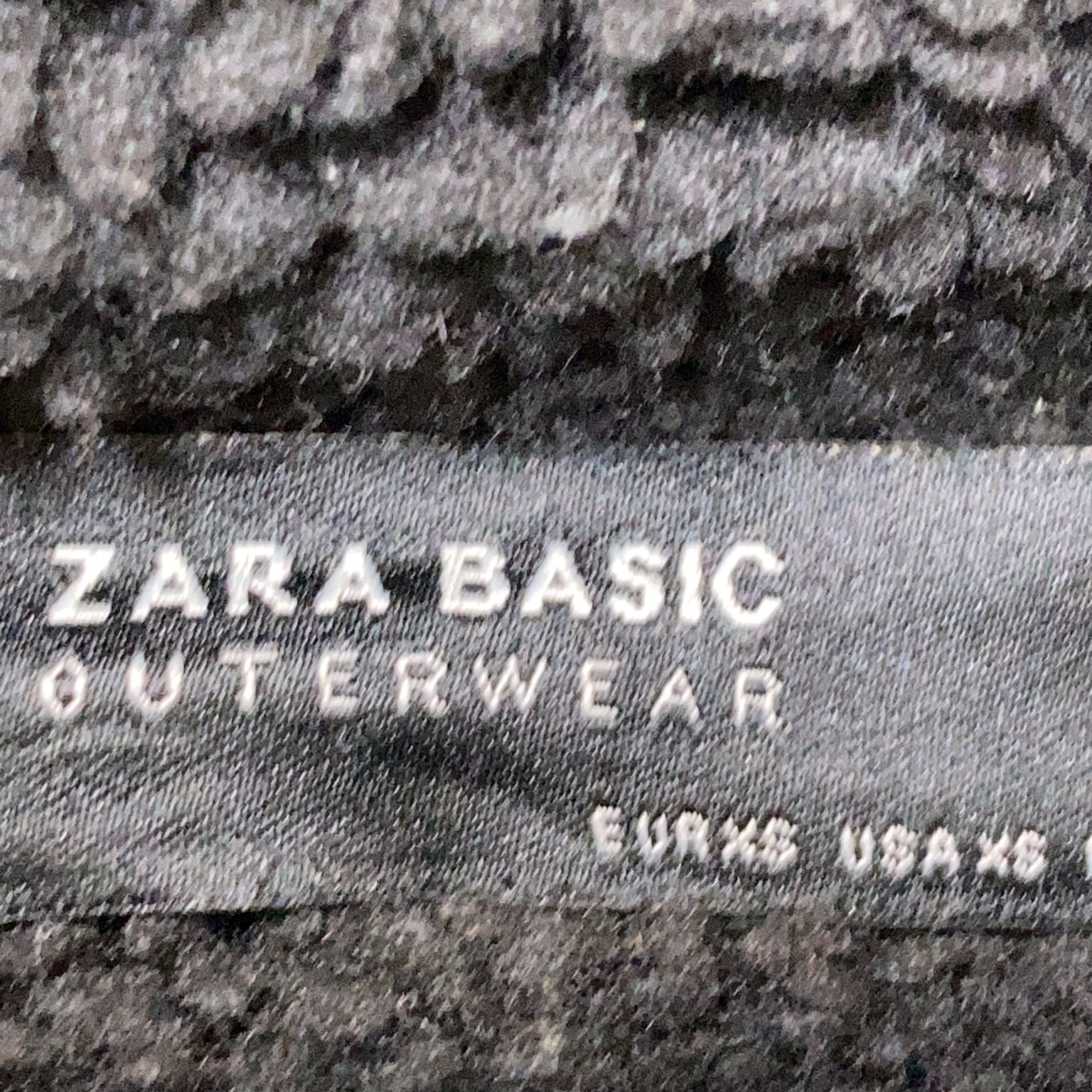 Zara Basic