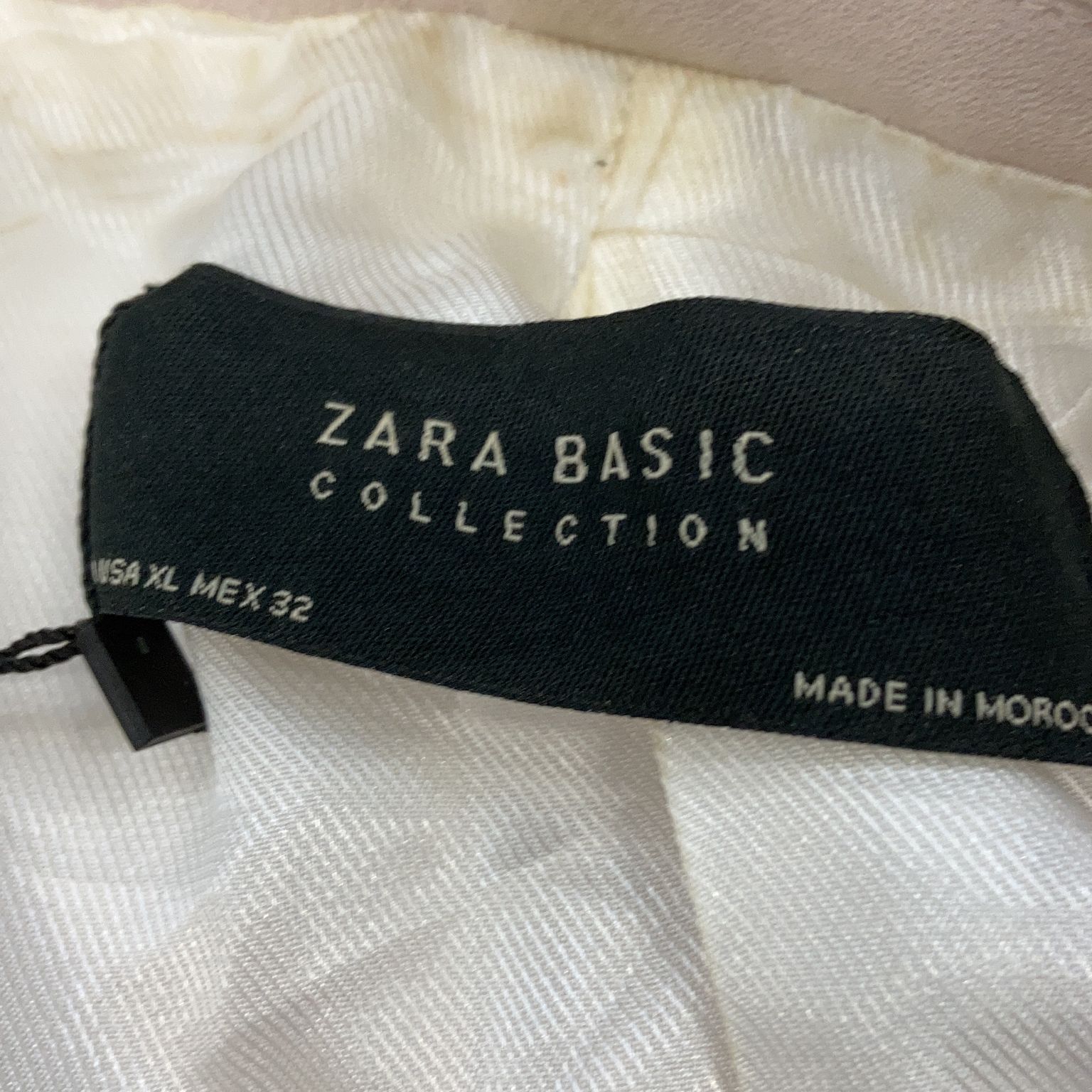 Zara Basic