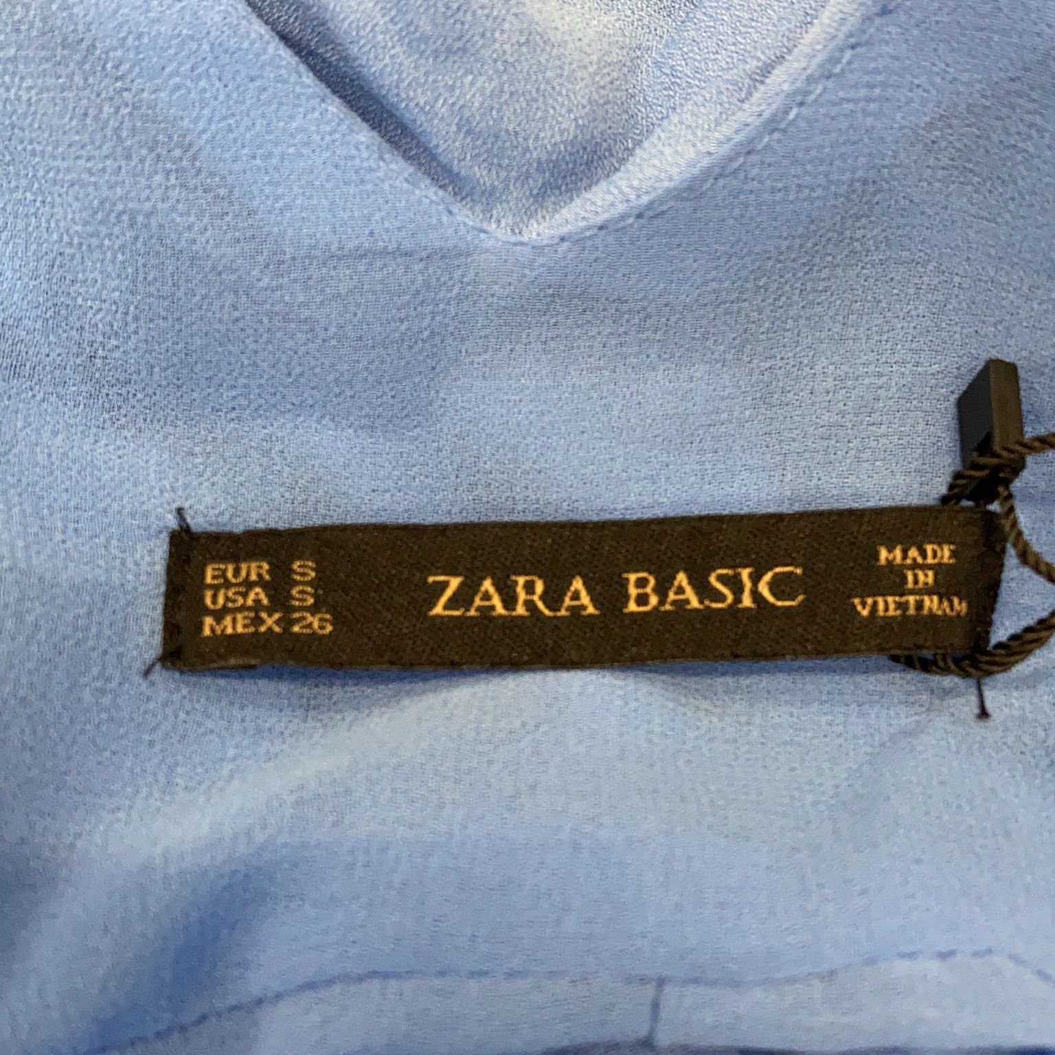 Zara Basic