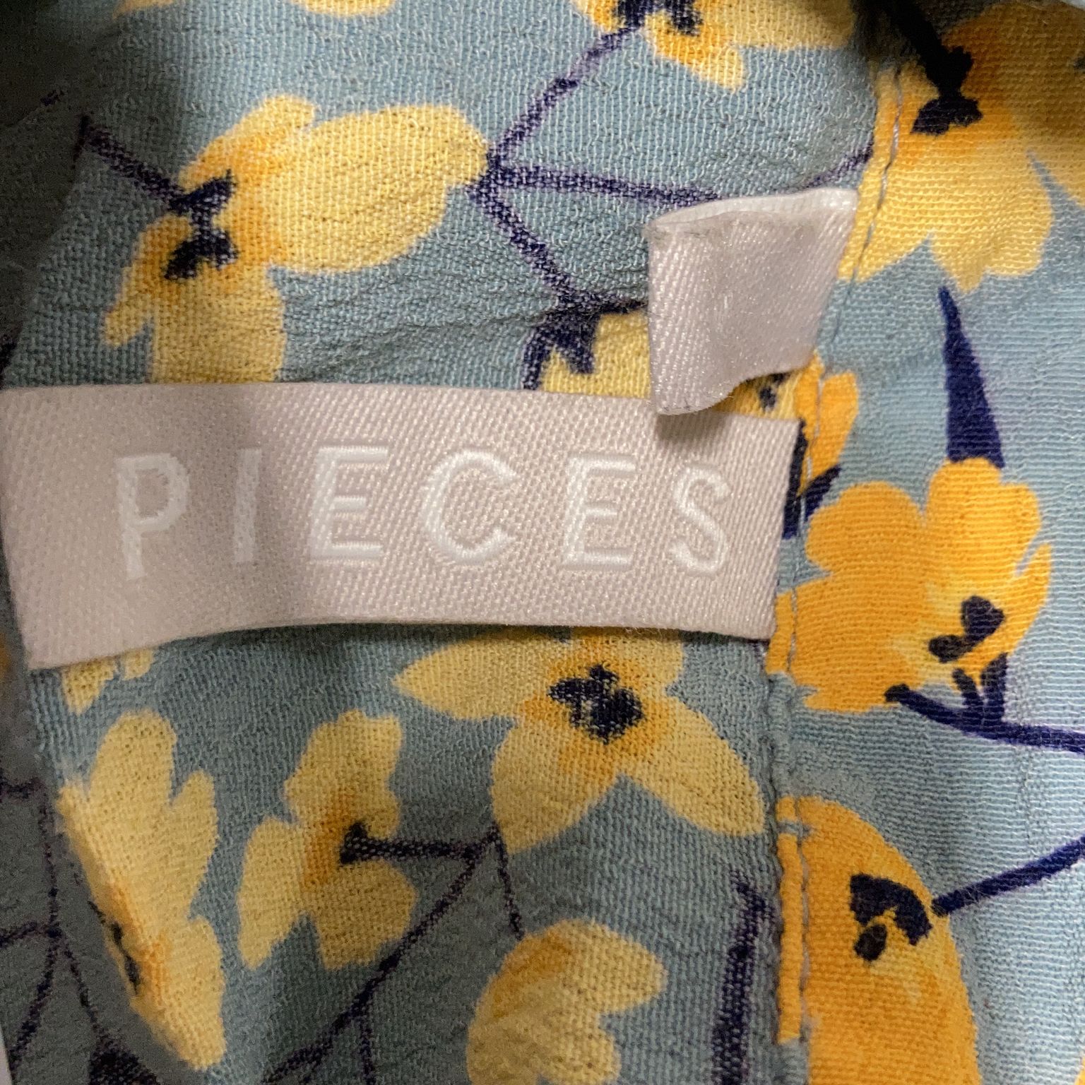 Pieces