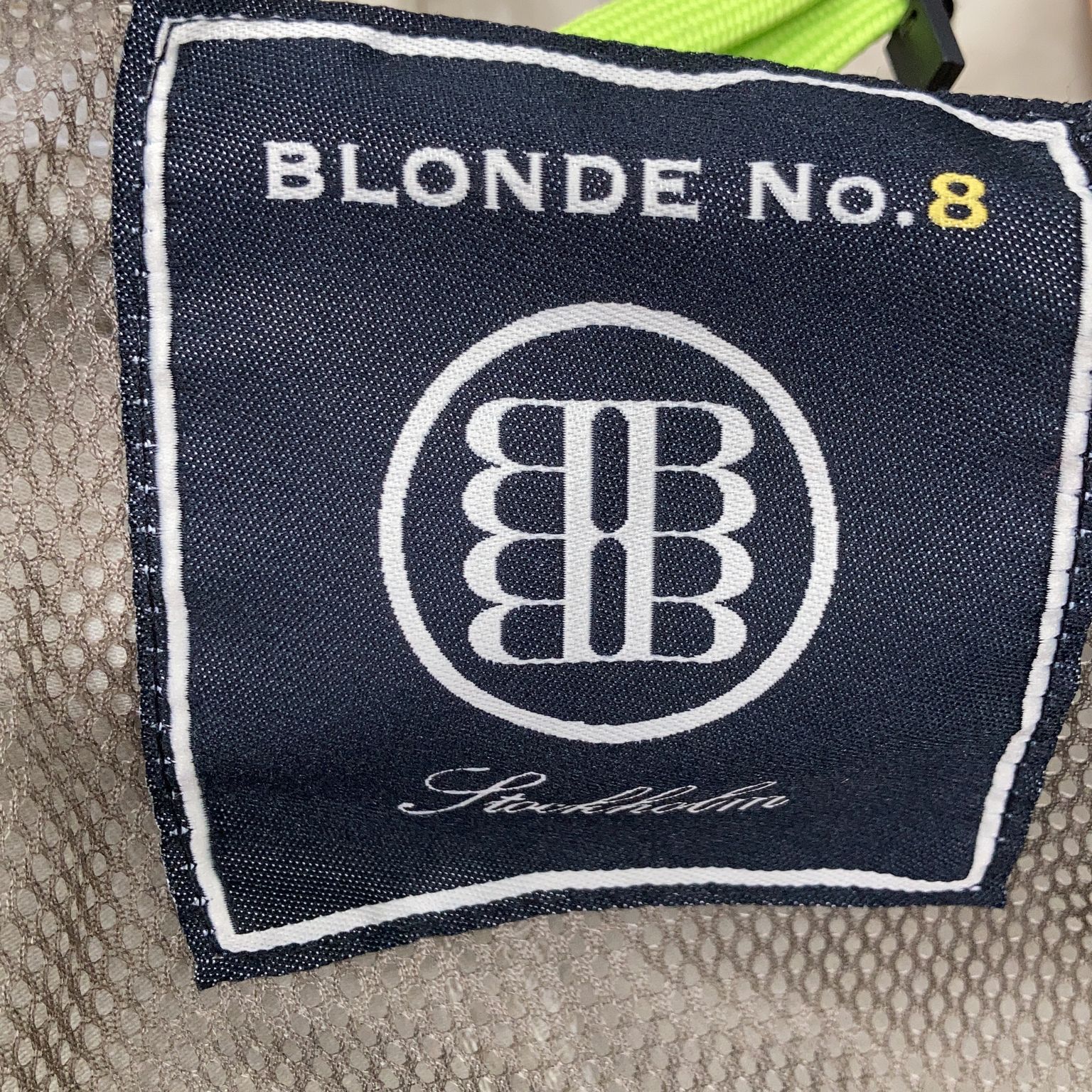 Blonde No.8