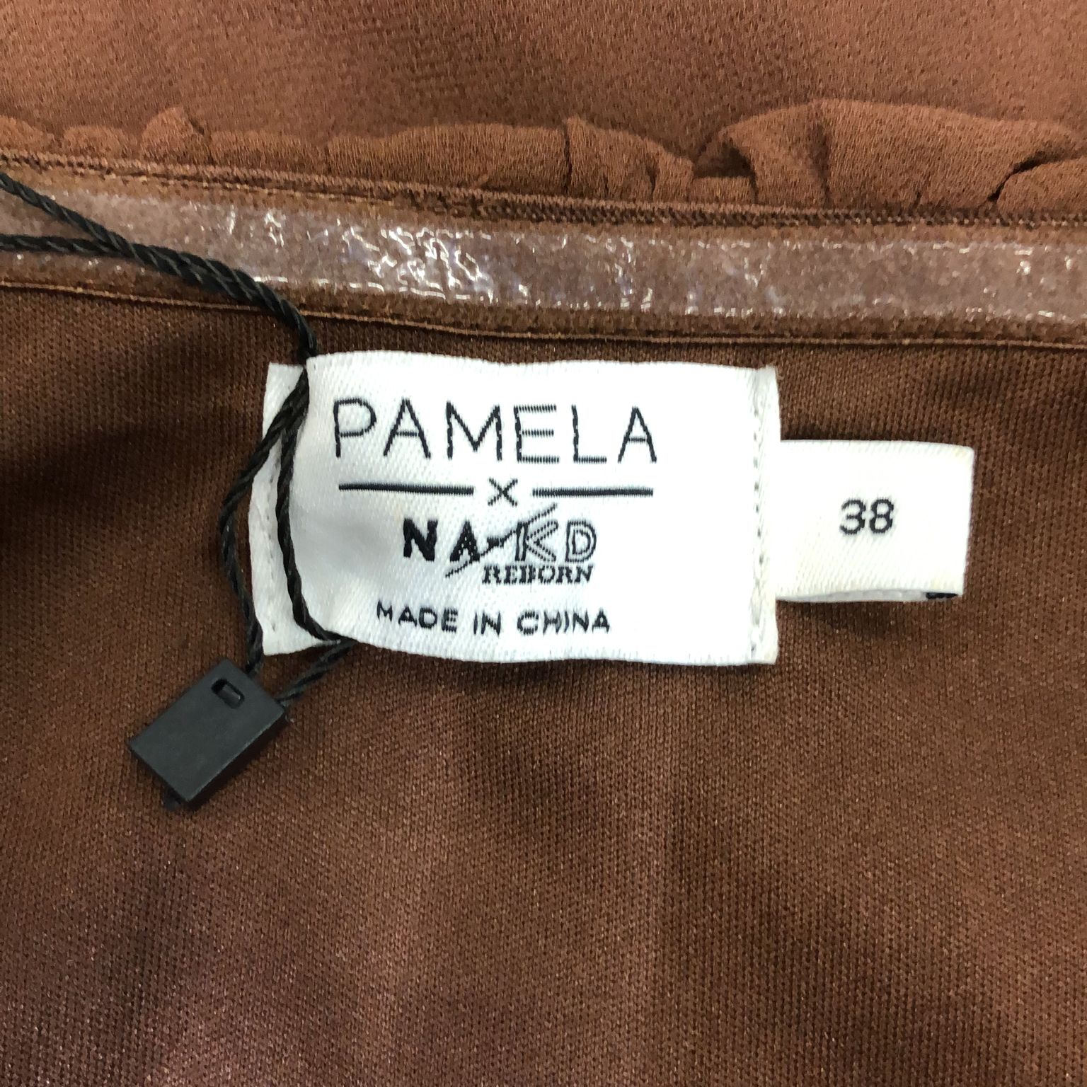 Pamela x NA-KD