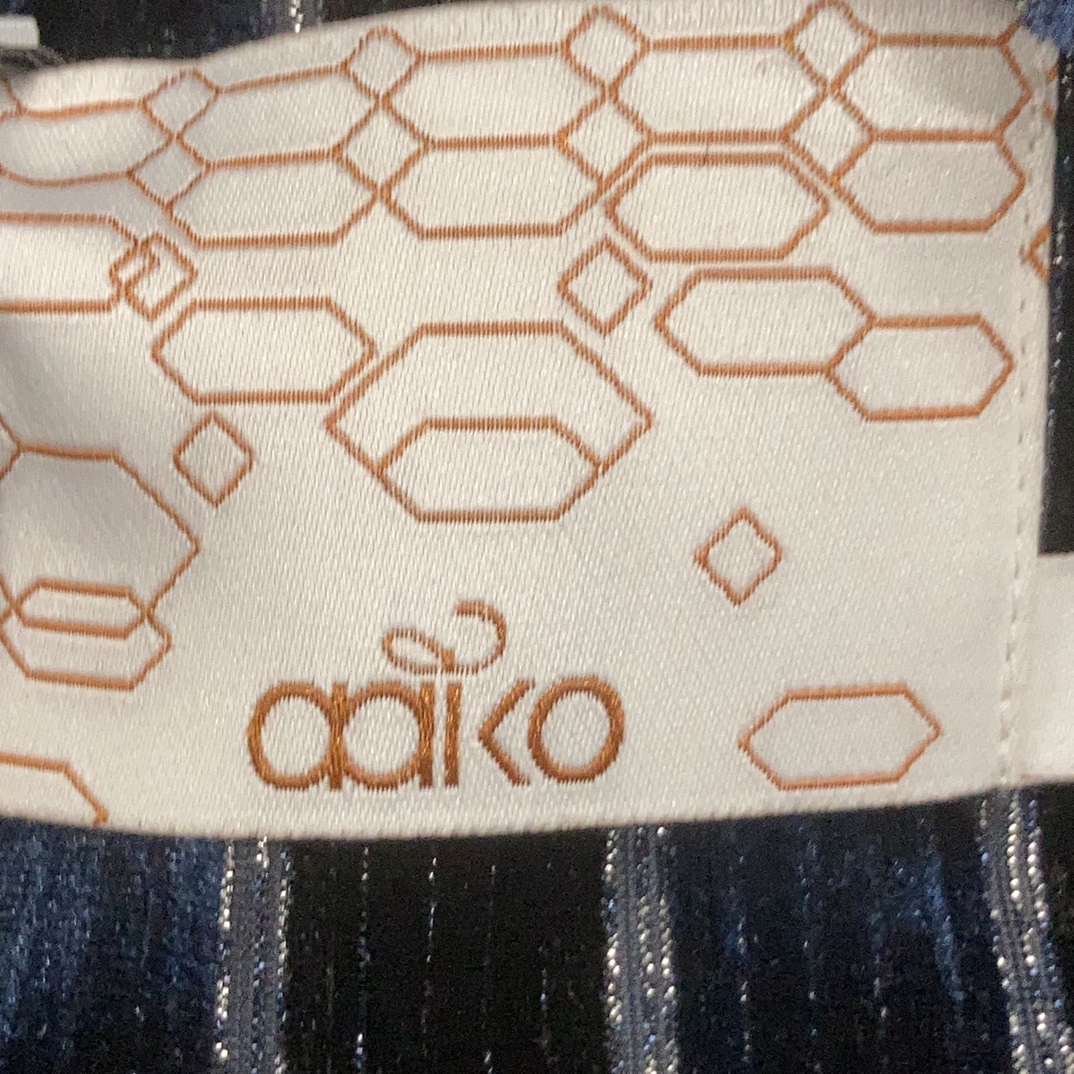 Aako