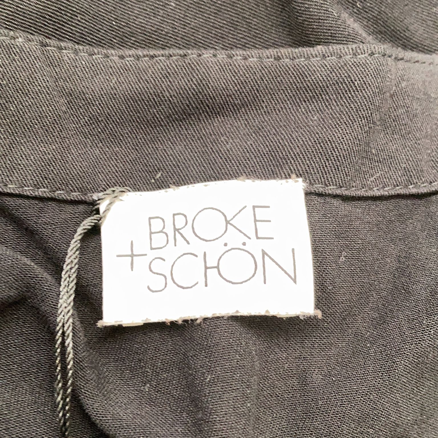 Broke + Schön