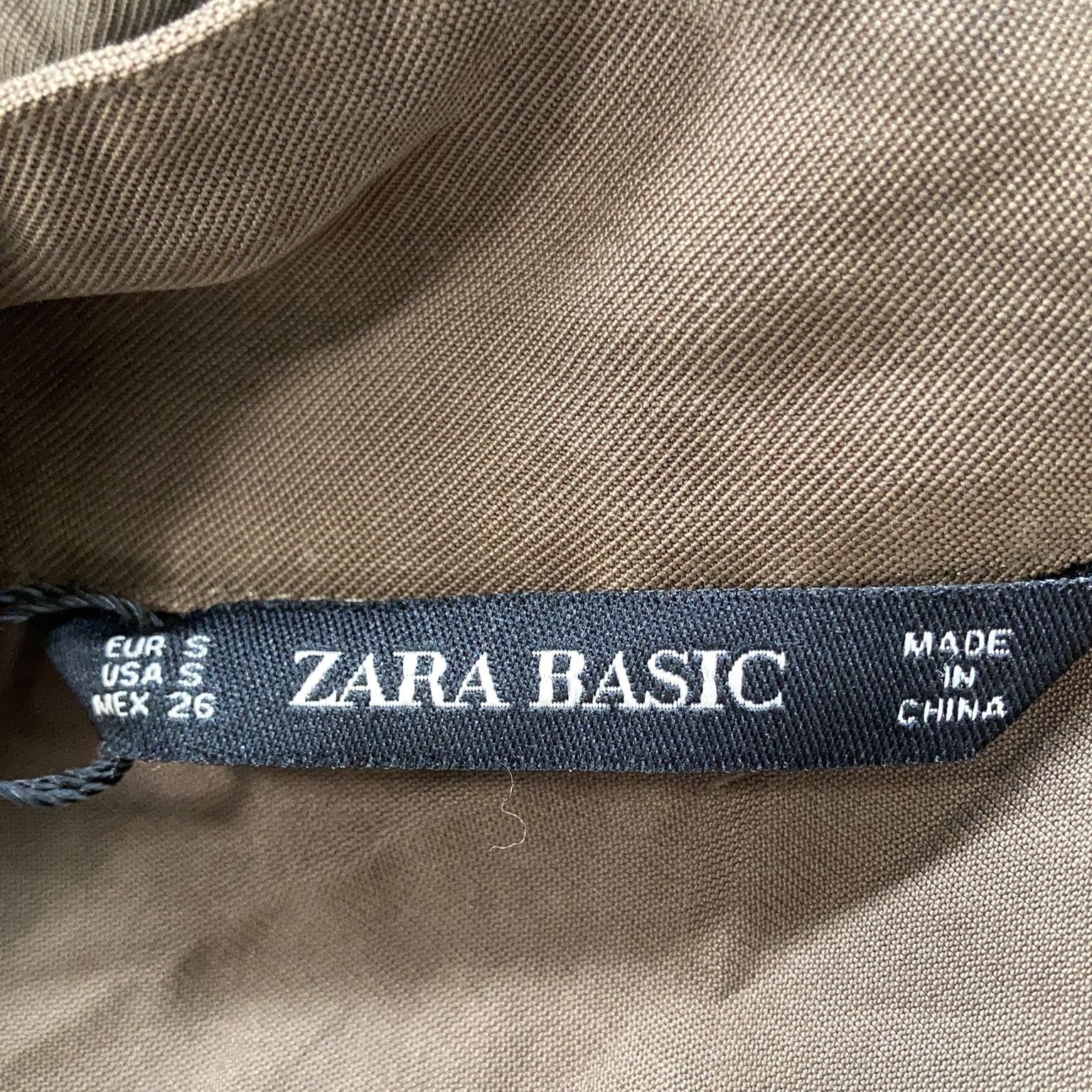 Zara Basic