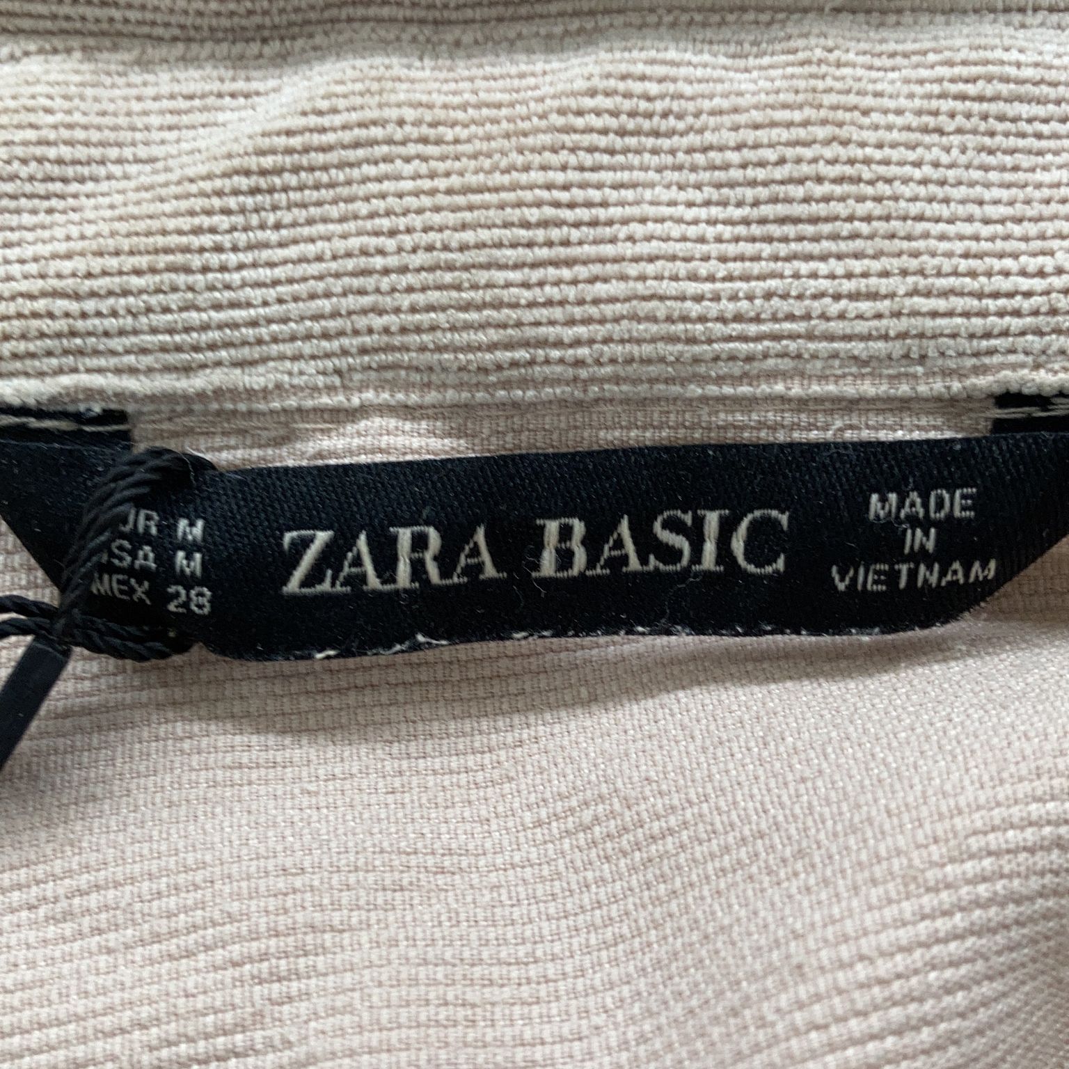 Zara Basic