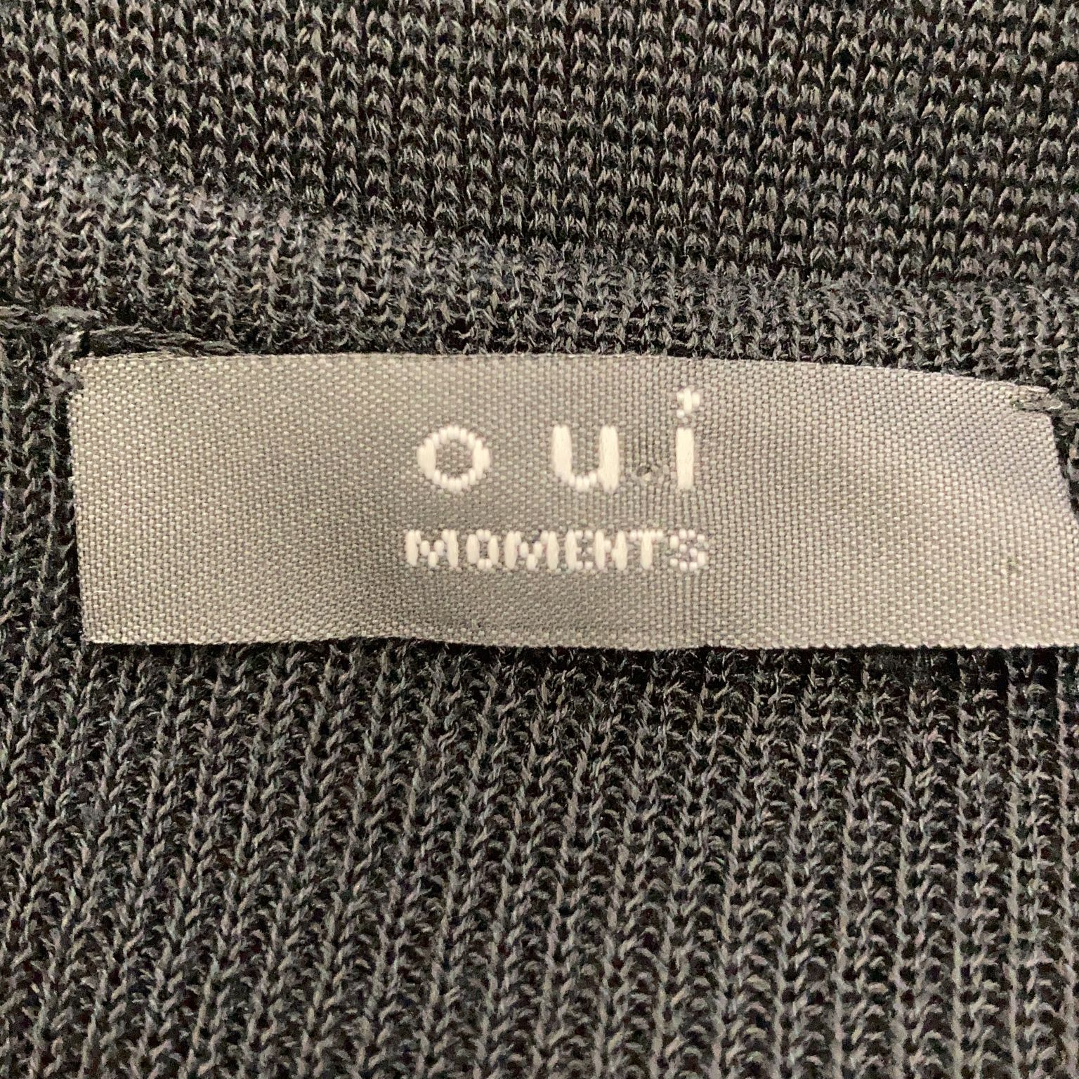 Oui Moments