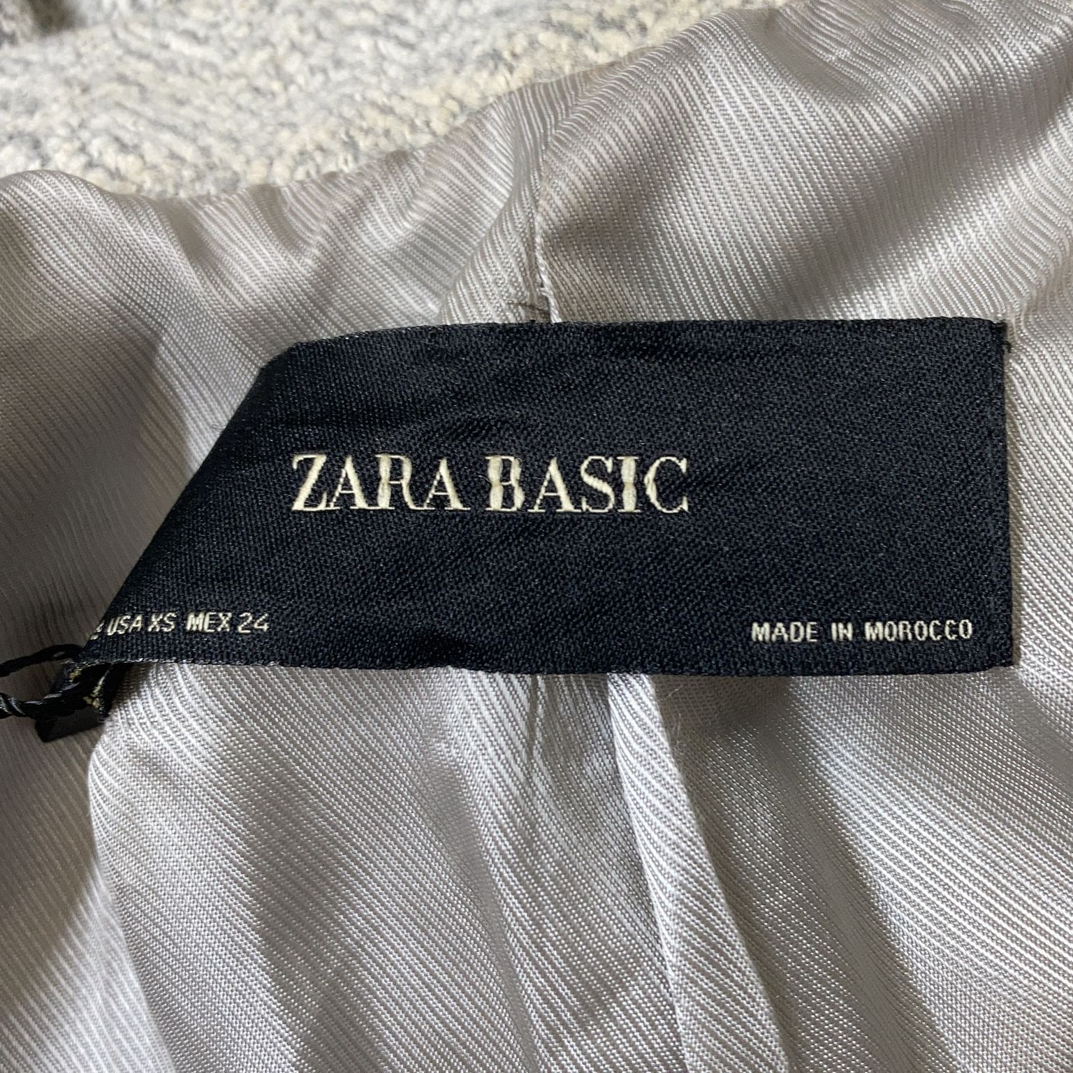 Zara Basic