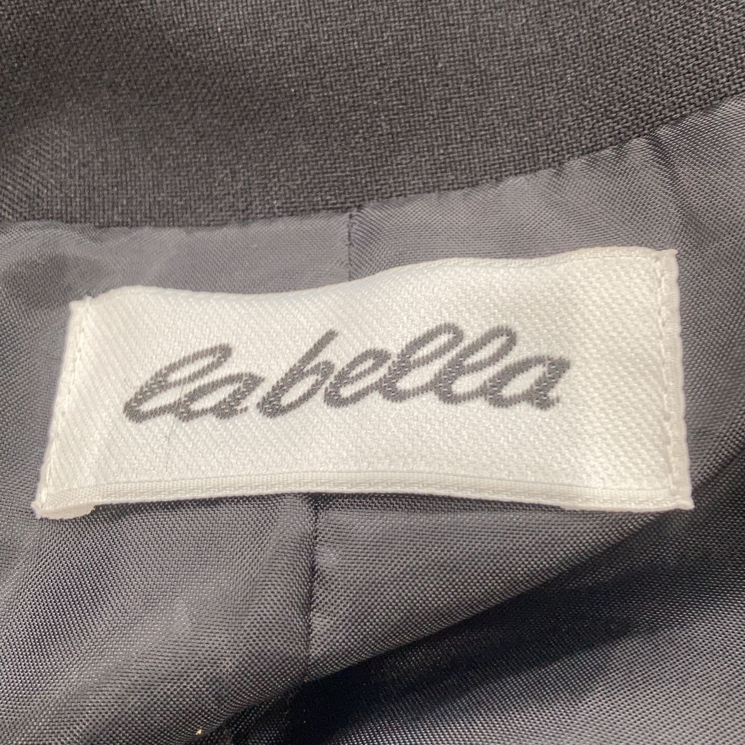 Labella