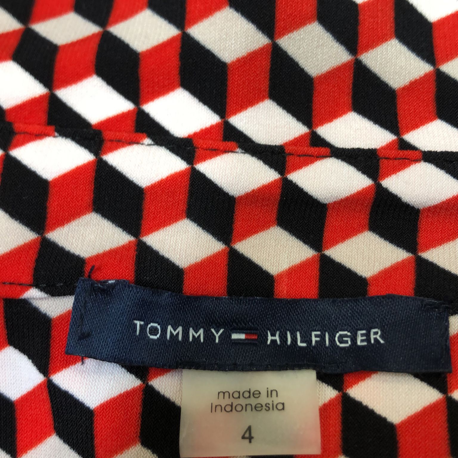 Tommy Hilfiger