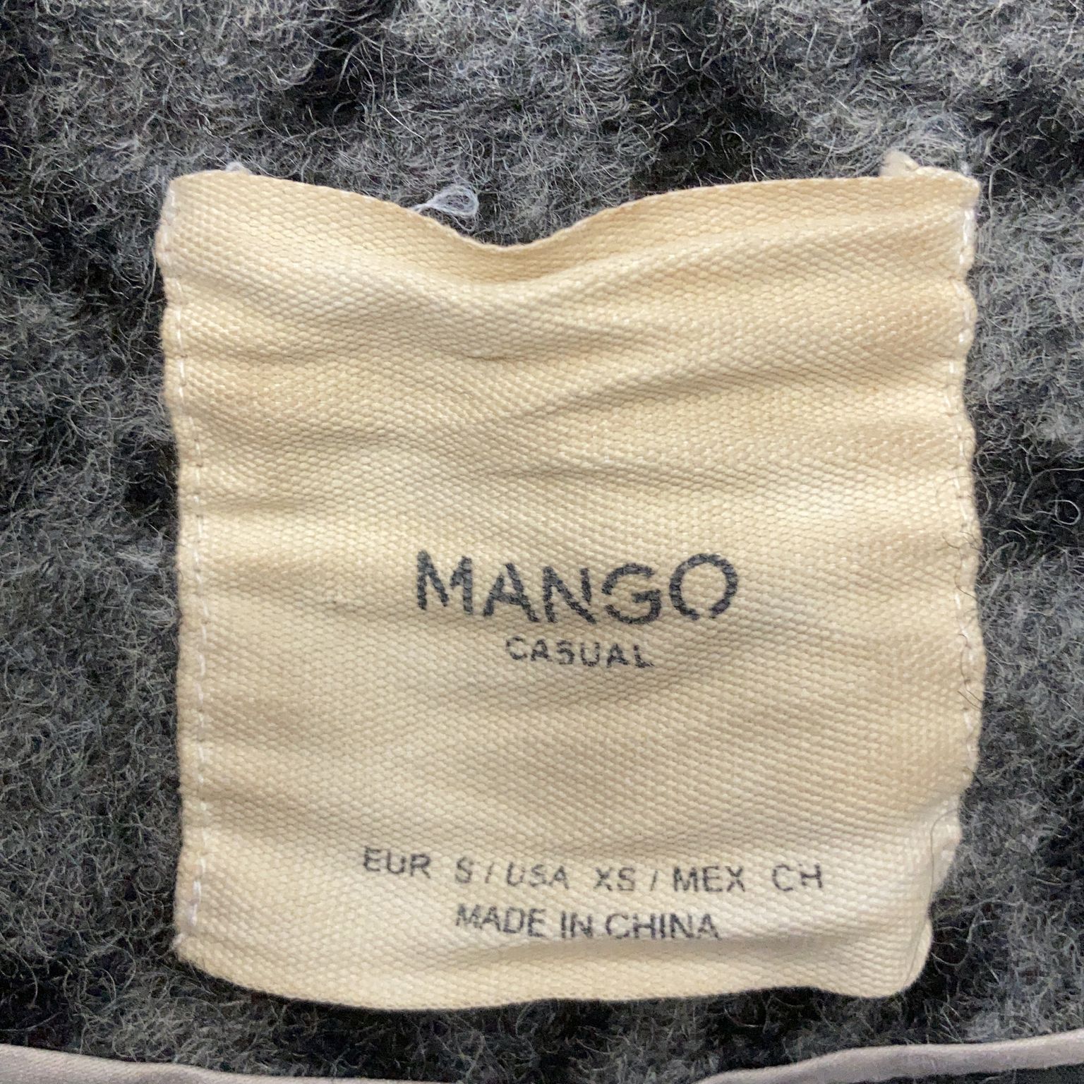 Mango Casual