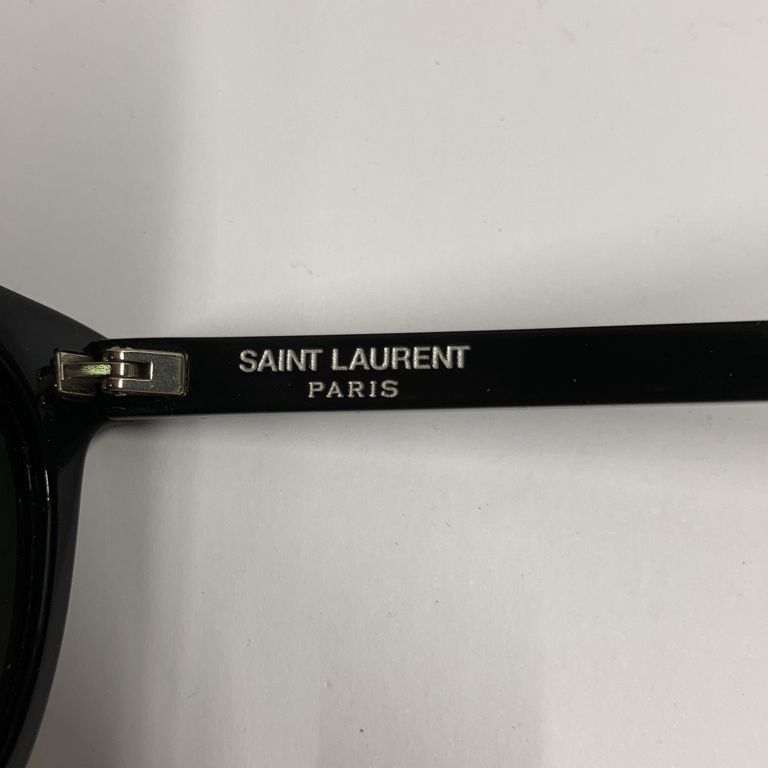 Saint Laurent